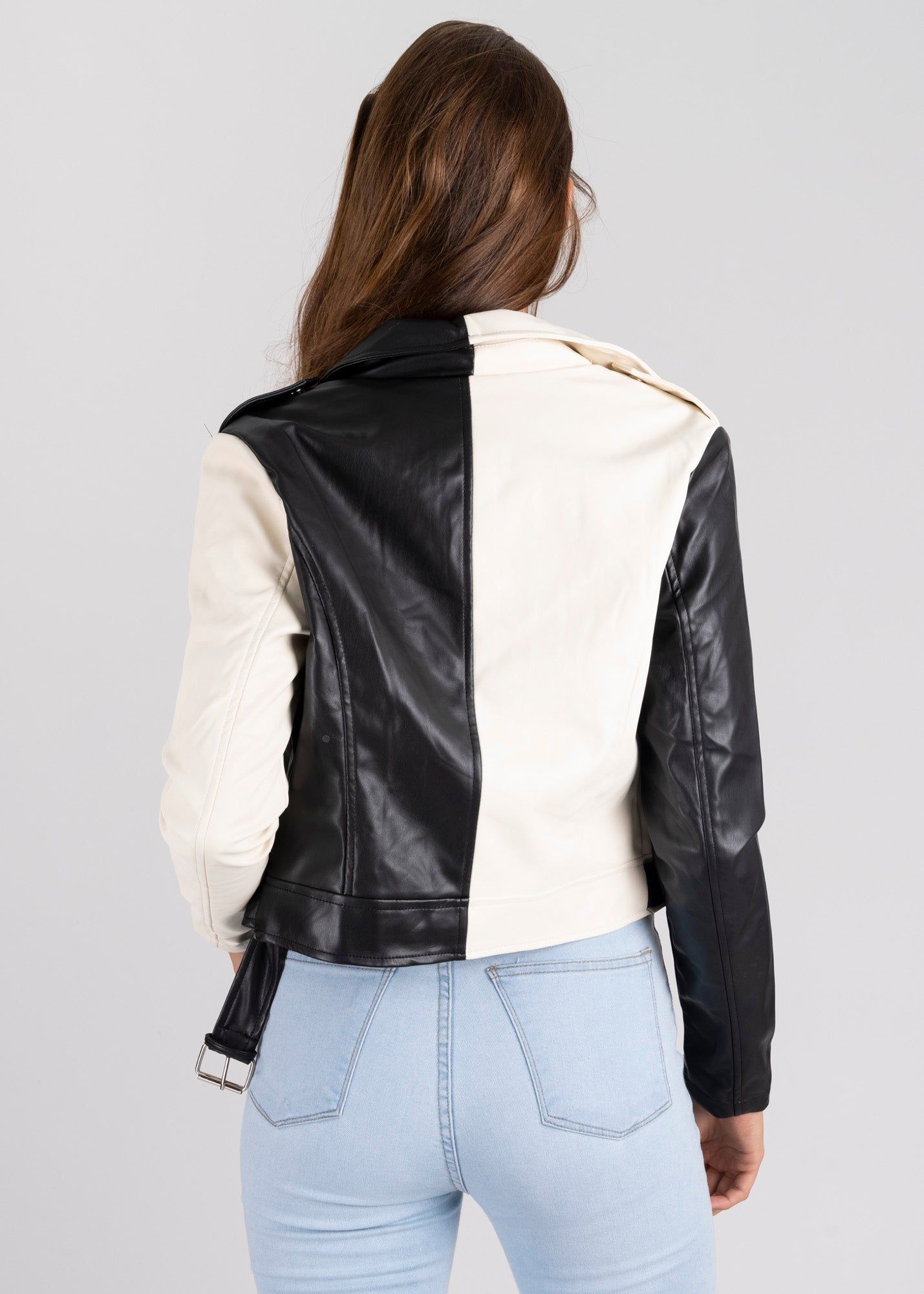 Chamarra biker efecto piel bicolor sold by Shasa product image thumbnail 4