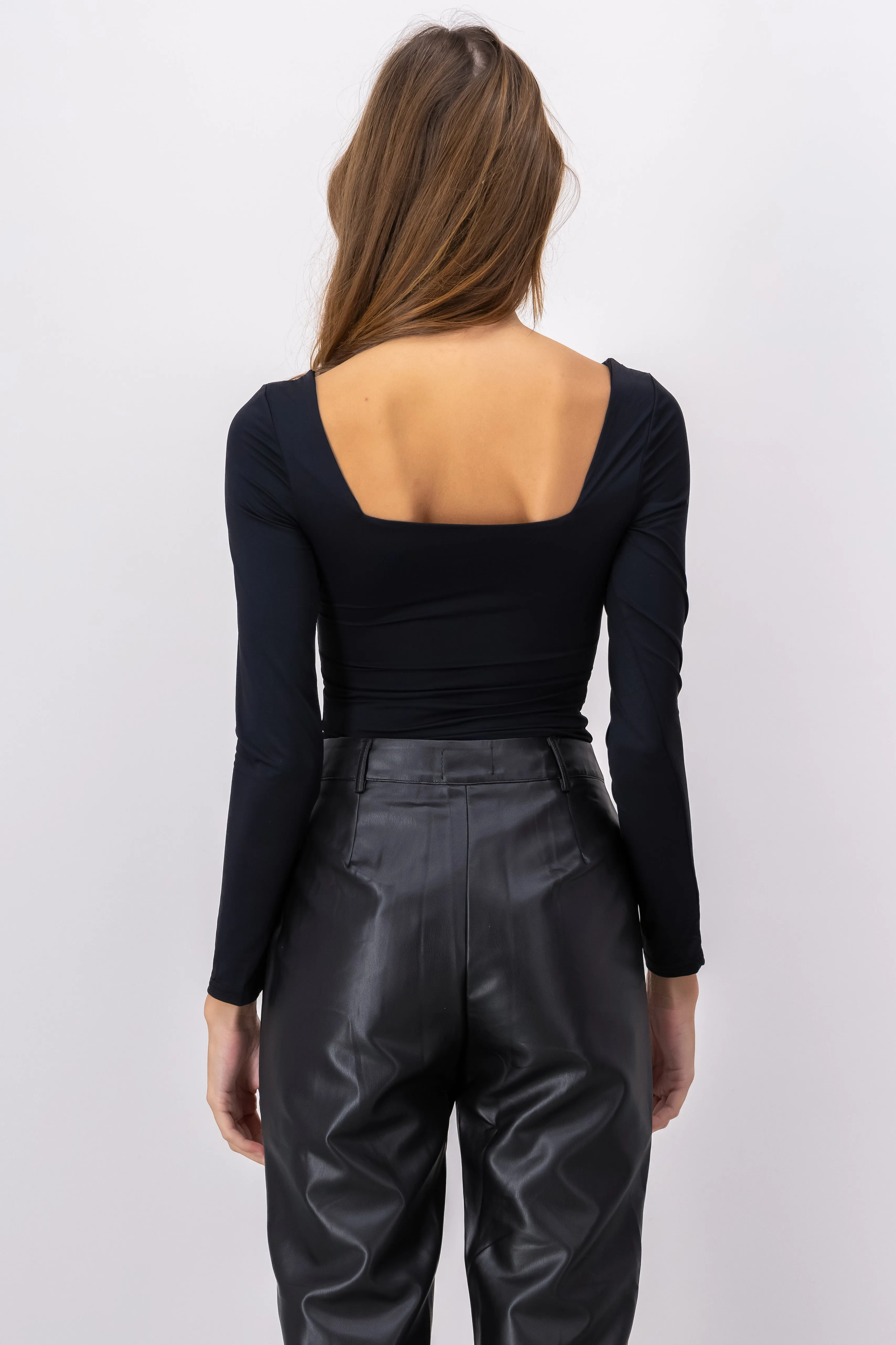 Body manga larga escote cuadrado sold by Shasa product image thumbnail 4