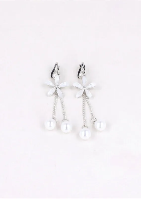 Aretes Flor Cristal Perlas sold by Shasa