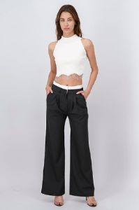 Pantalón sastre pretina elástica sold by Shasa