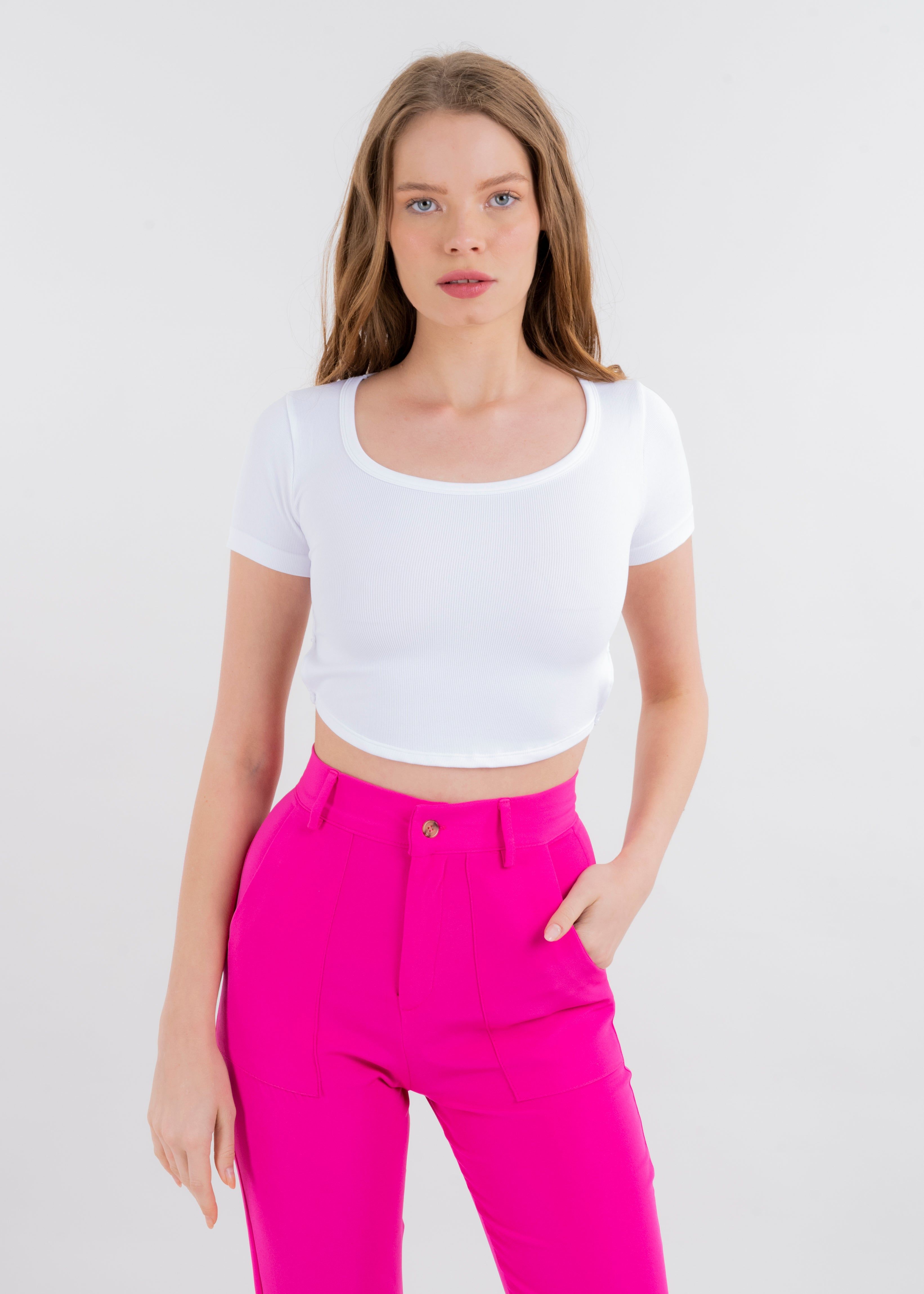 Top acanalado espalda cadenas sold by Shasa product image thumbnail 2