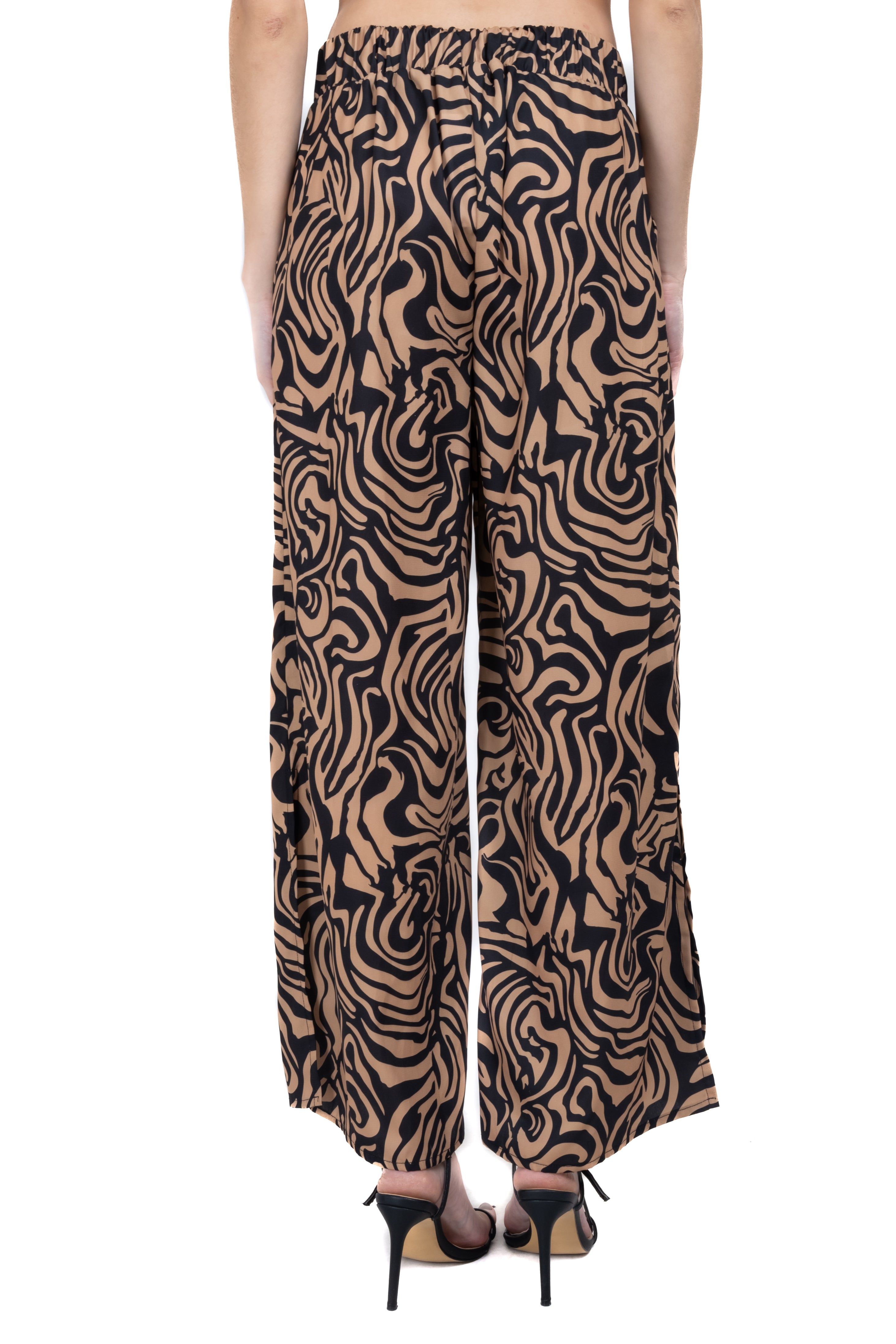 Pantalon estampado sold by Shasa product image thumbnail 4