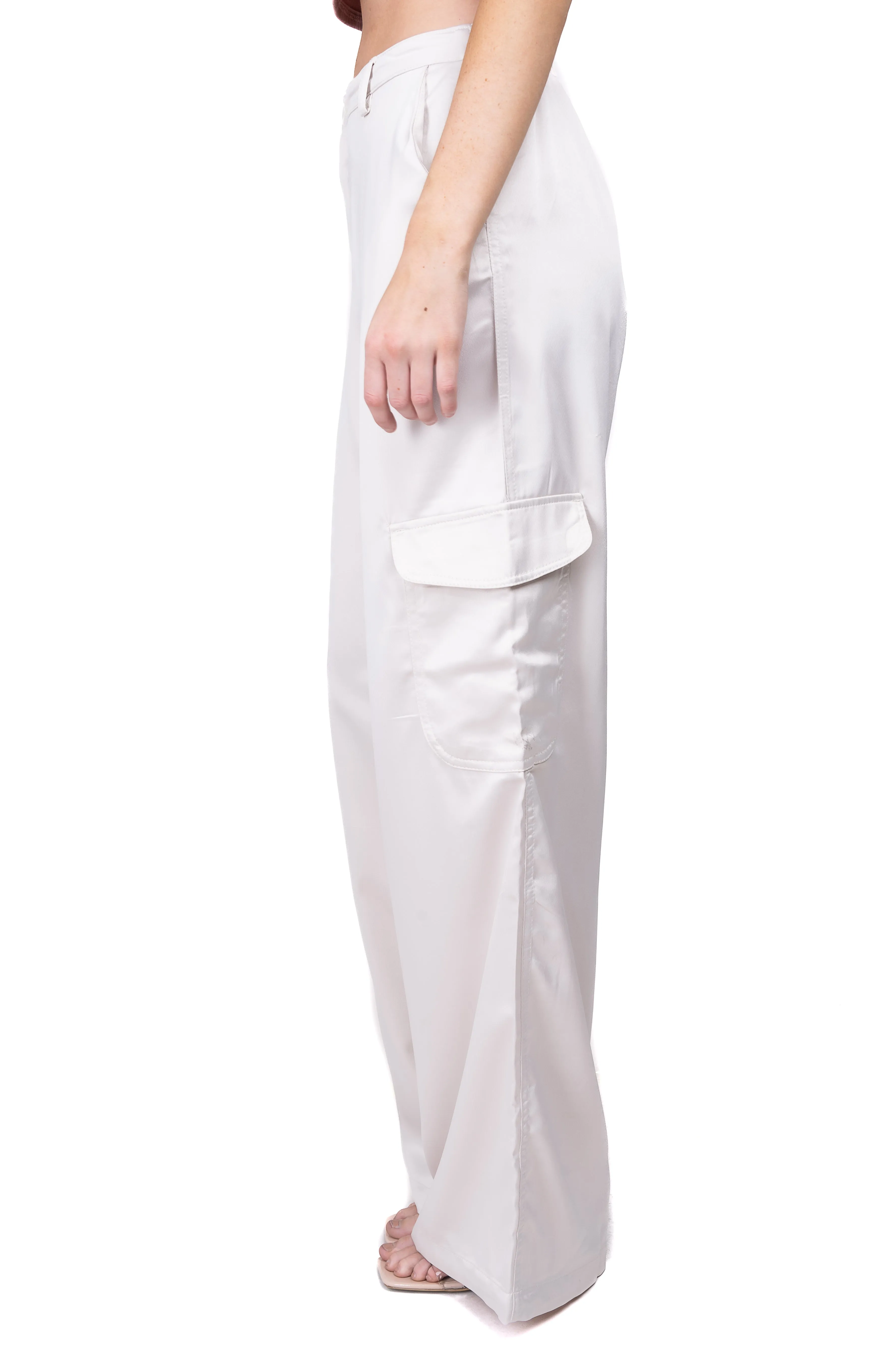 Pantalón cargo efecto satinado sold by Shasa product image thumbnail 3