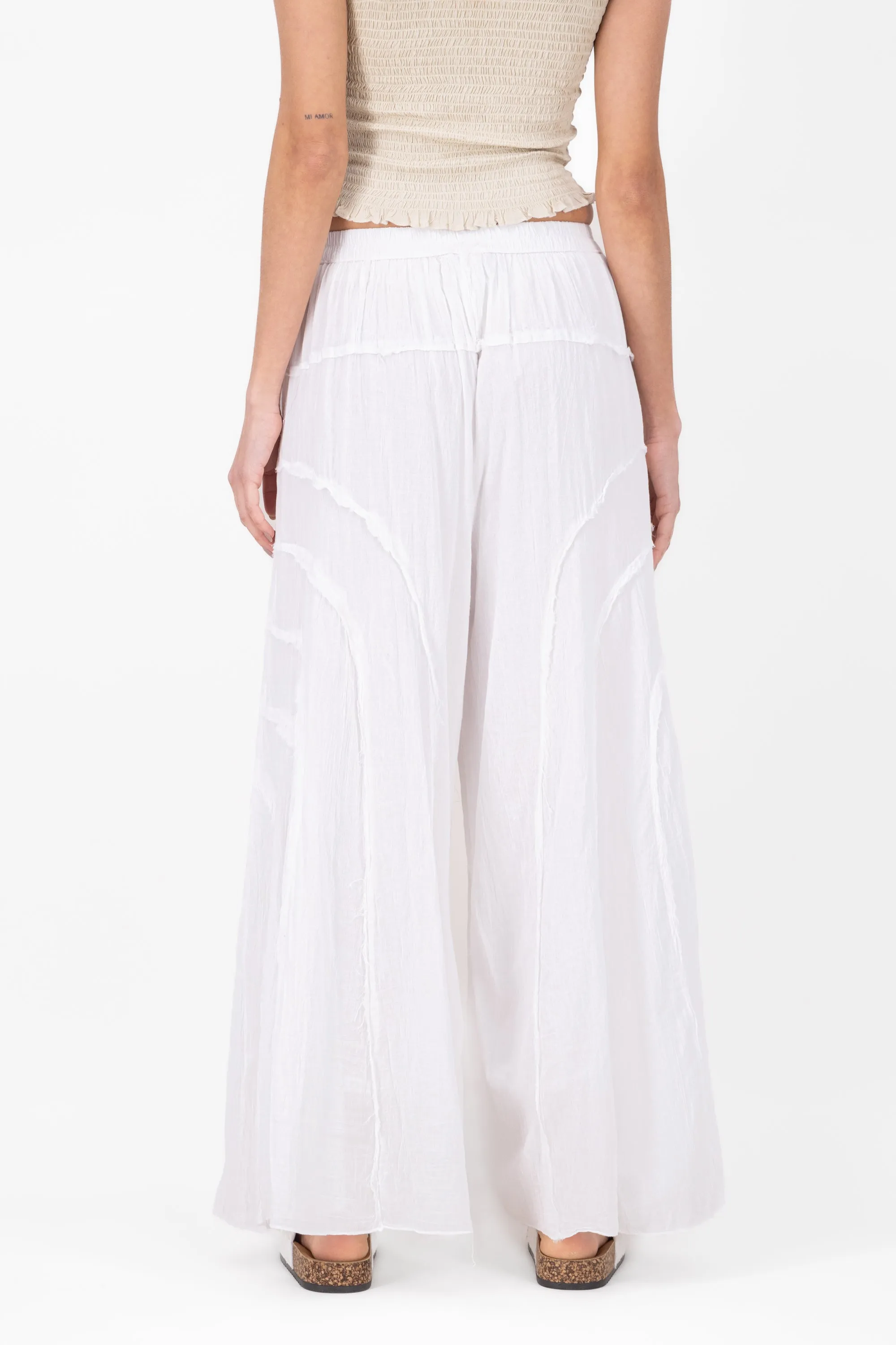 Pantalon amplio con costuras sold by Shasa product image thumbnail 4