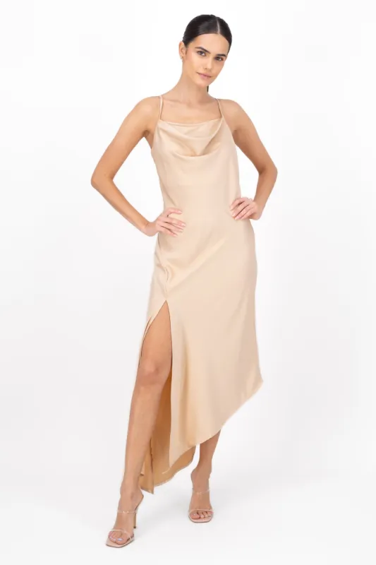 Vestido Maxi Asimetrico Cuello Cascada sold by Shasa