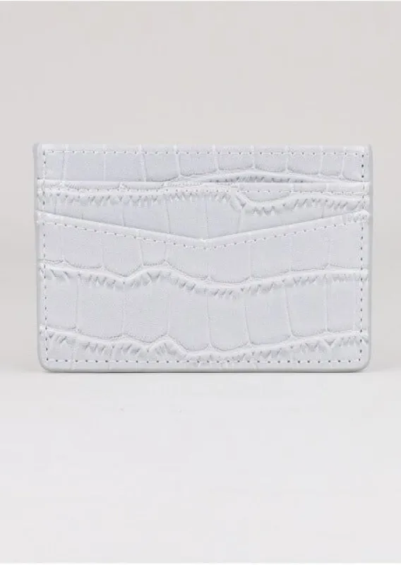 Tarjetero efecto cocodrilo sold by Shasa