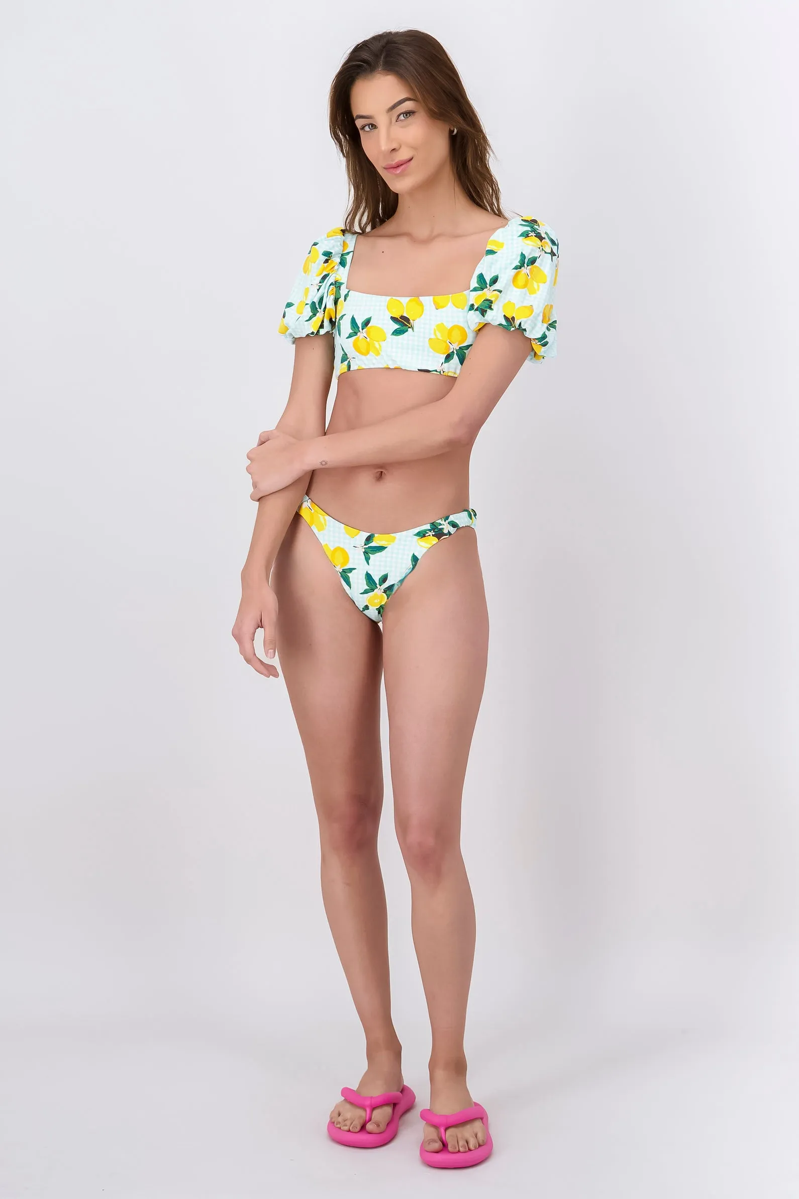 Bottom De Baño Con Fruncido En Laterales sold by Shasa