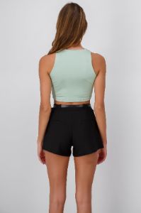 Top Sin Manga Cuello Redondo sold by Shasa