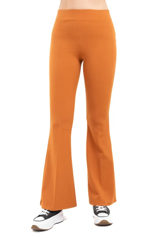Pantalón flared liso sold by Shasa
