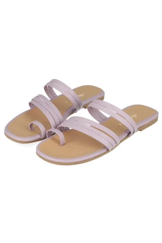 Sandalias cintas anillo dedo sold by Shasa