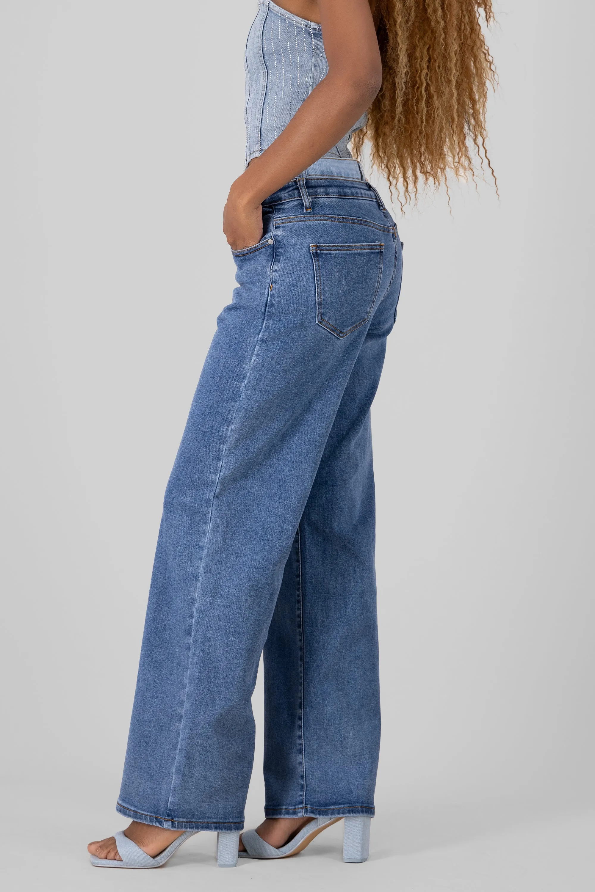 Jeans wide leg doble pretina sold by Shasa product image thumbnail 3