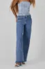 Jeans wide leg doble pretina sold by Shasa