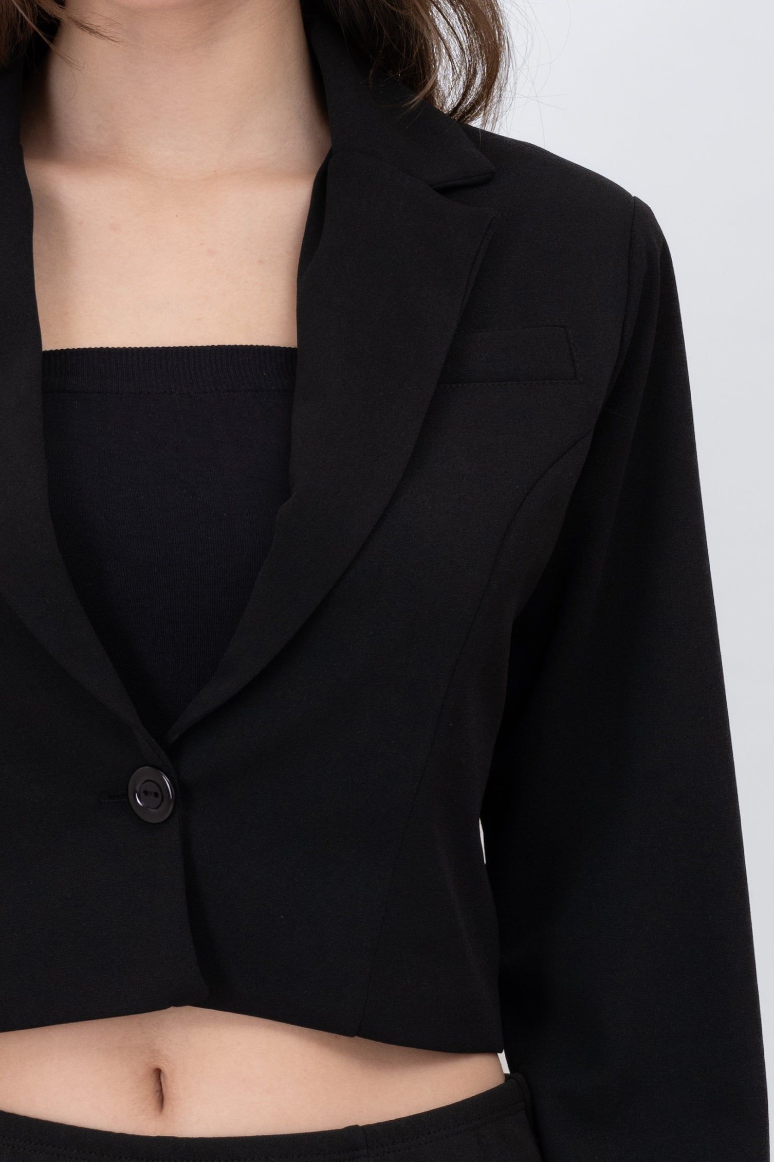 Blazer Crop Detalle Boton sold by Shasa product image thumbnail 5