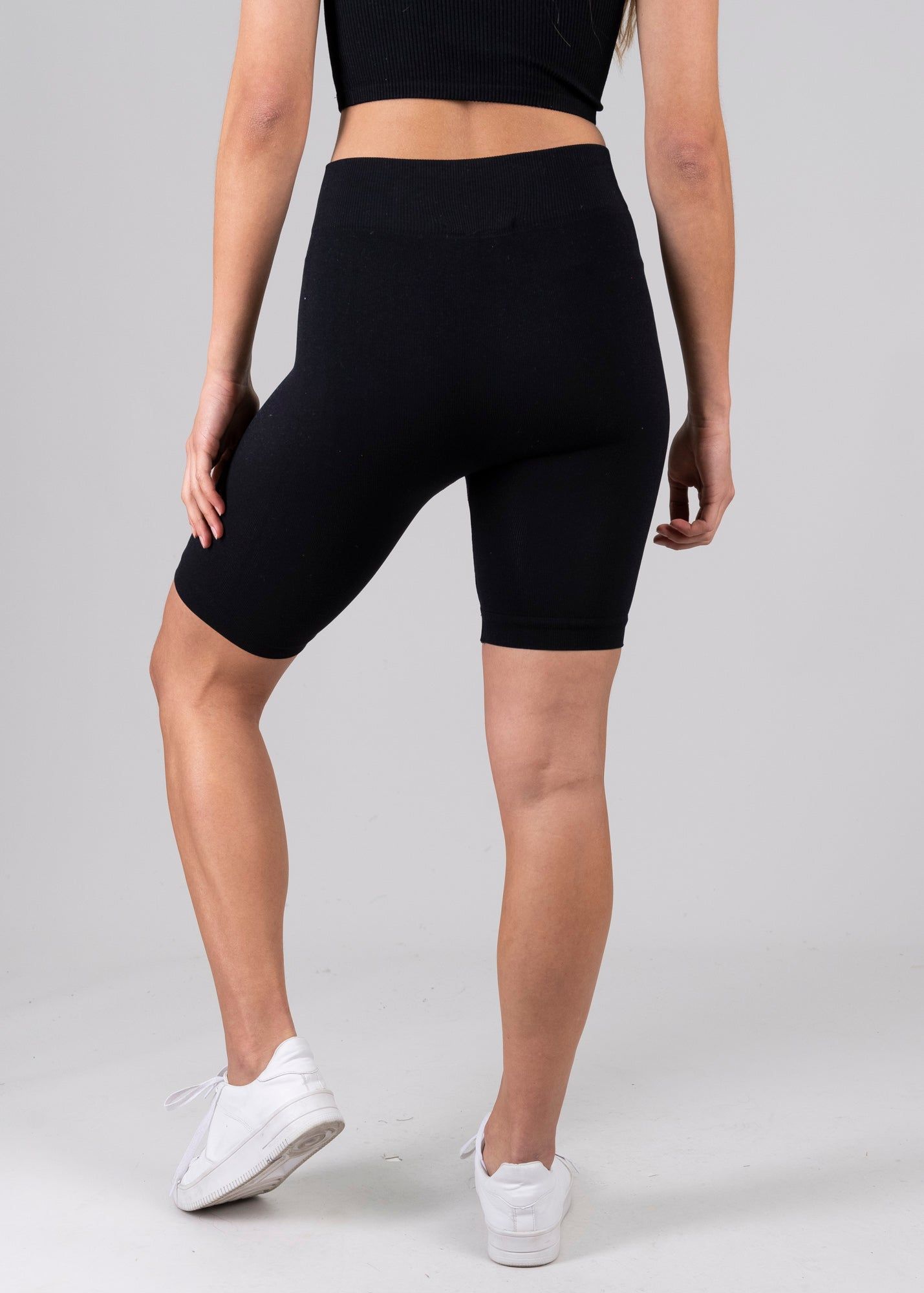 Biker short altos sold by Shasa product image thumbnail 4