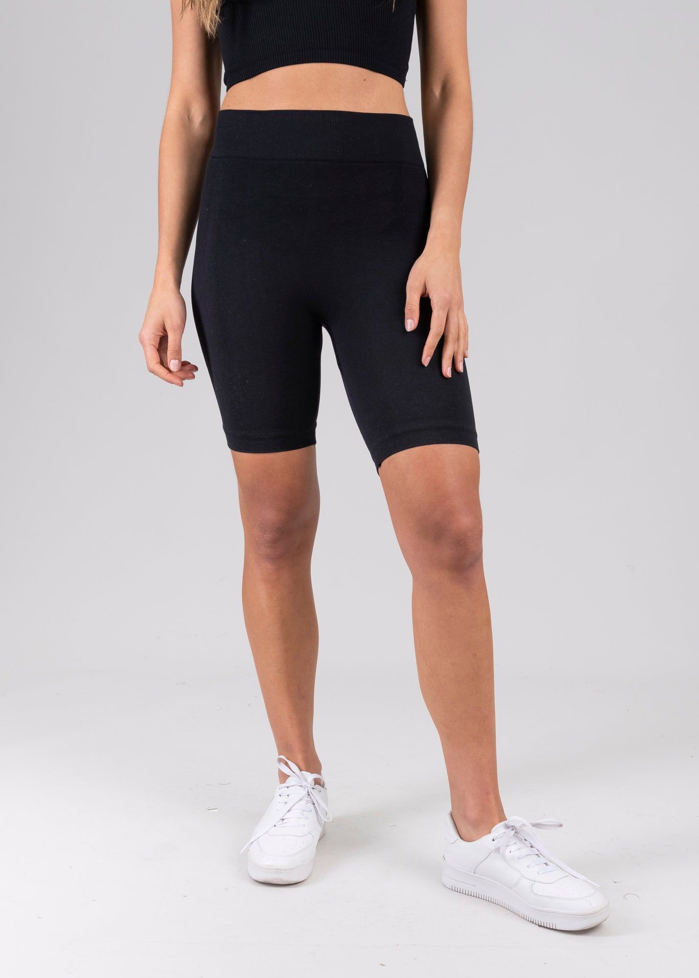 Biker short altos sold by Shasa product image thumbnail 2