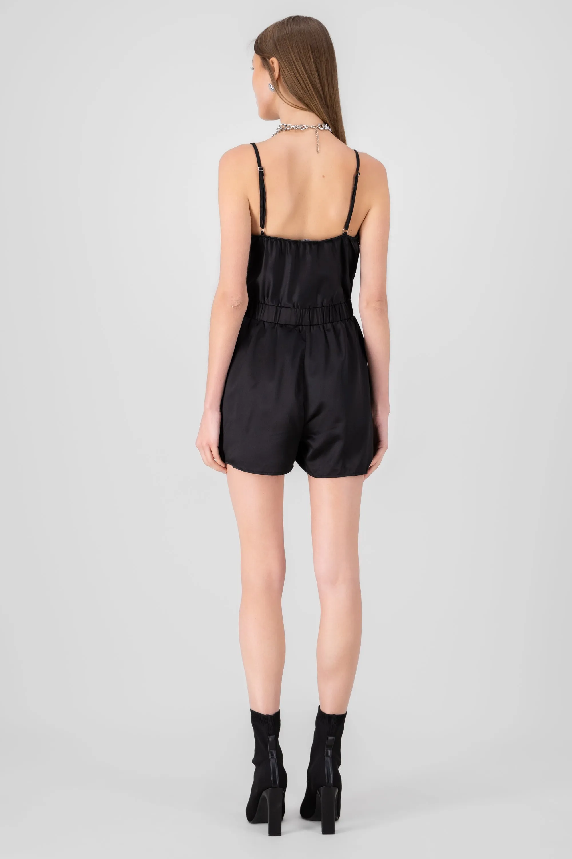 Romper satin con cuello cascada sold by Shasa product image thumbnail 4