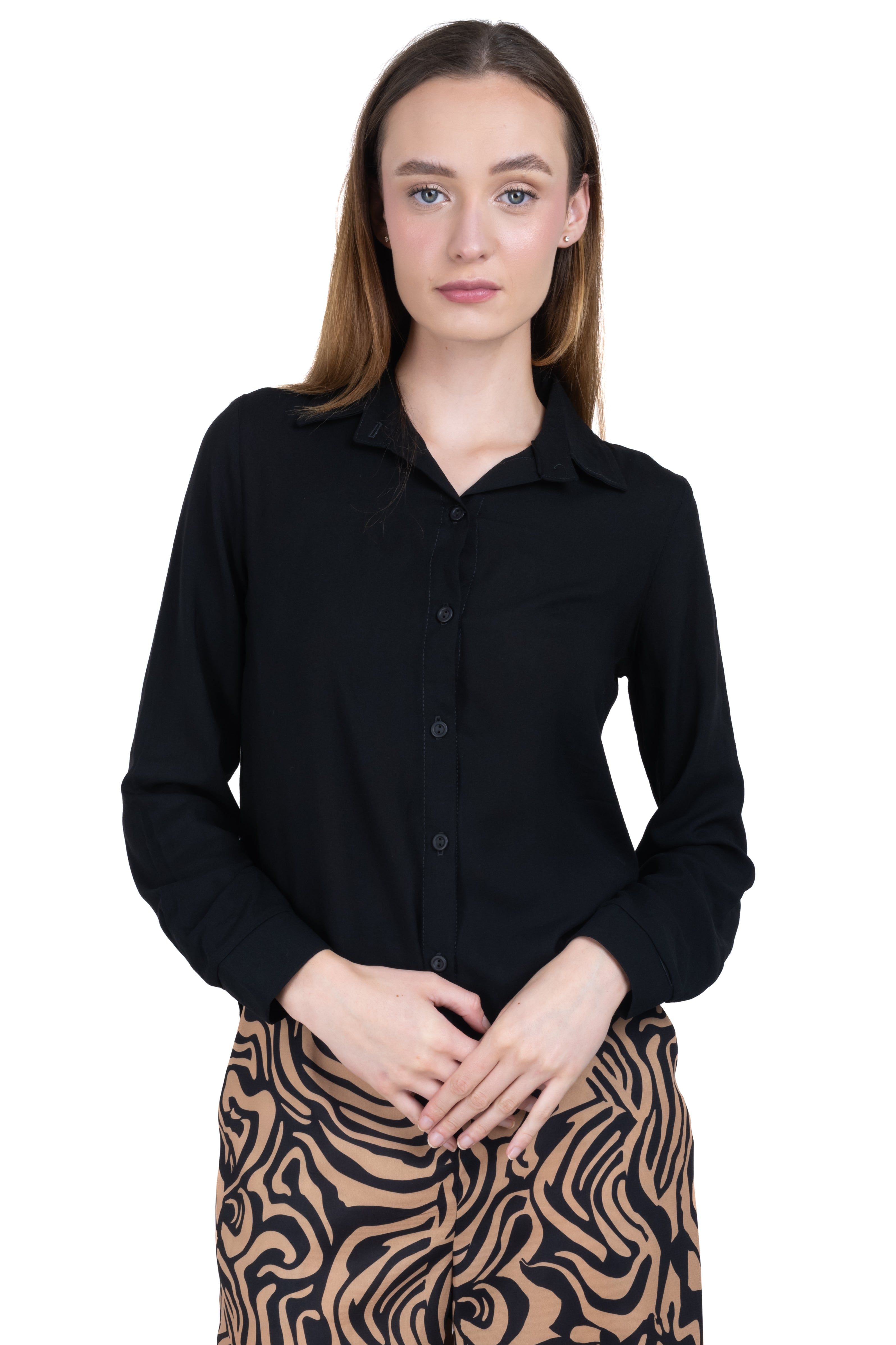 Camisa lisa manga larga botones sold by Shasa product image thumbnail 2
