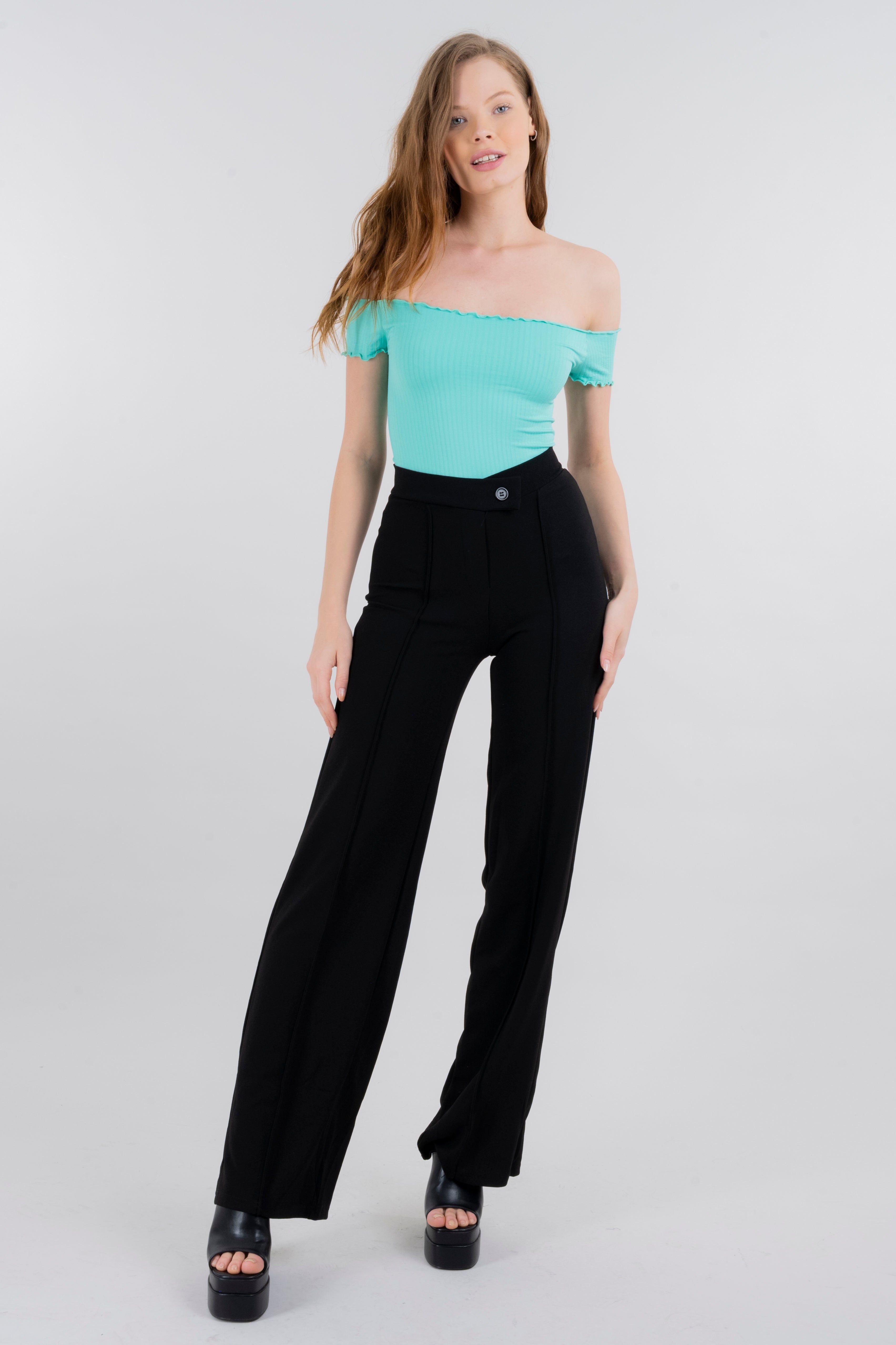 Pantalón wide leg costuras sold by Shasa product image thumbnail 5