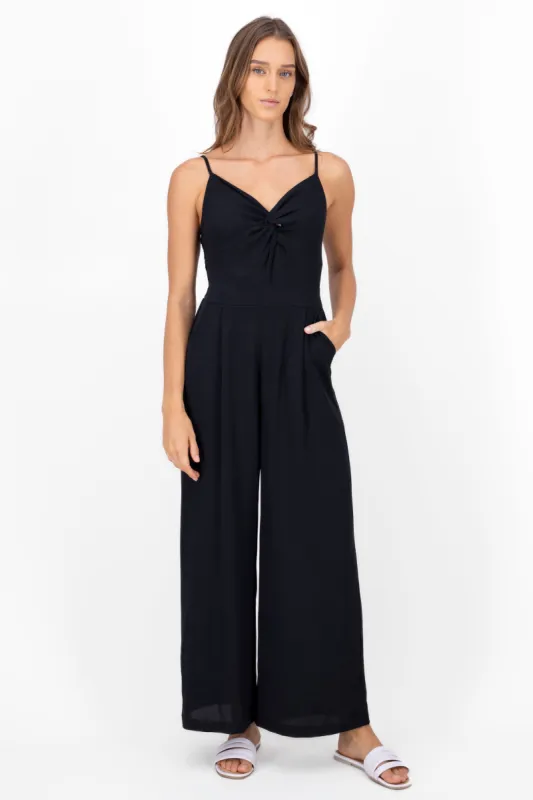 JUMSUIT DETALLE NUDO sold by Shasa