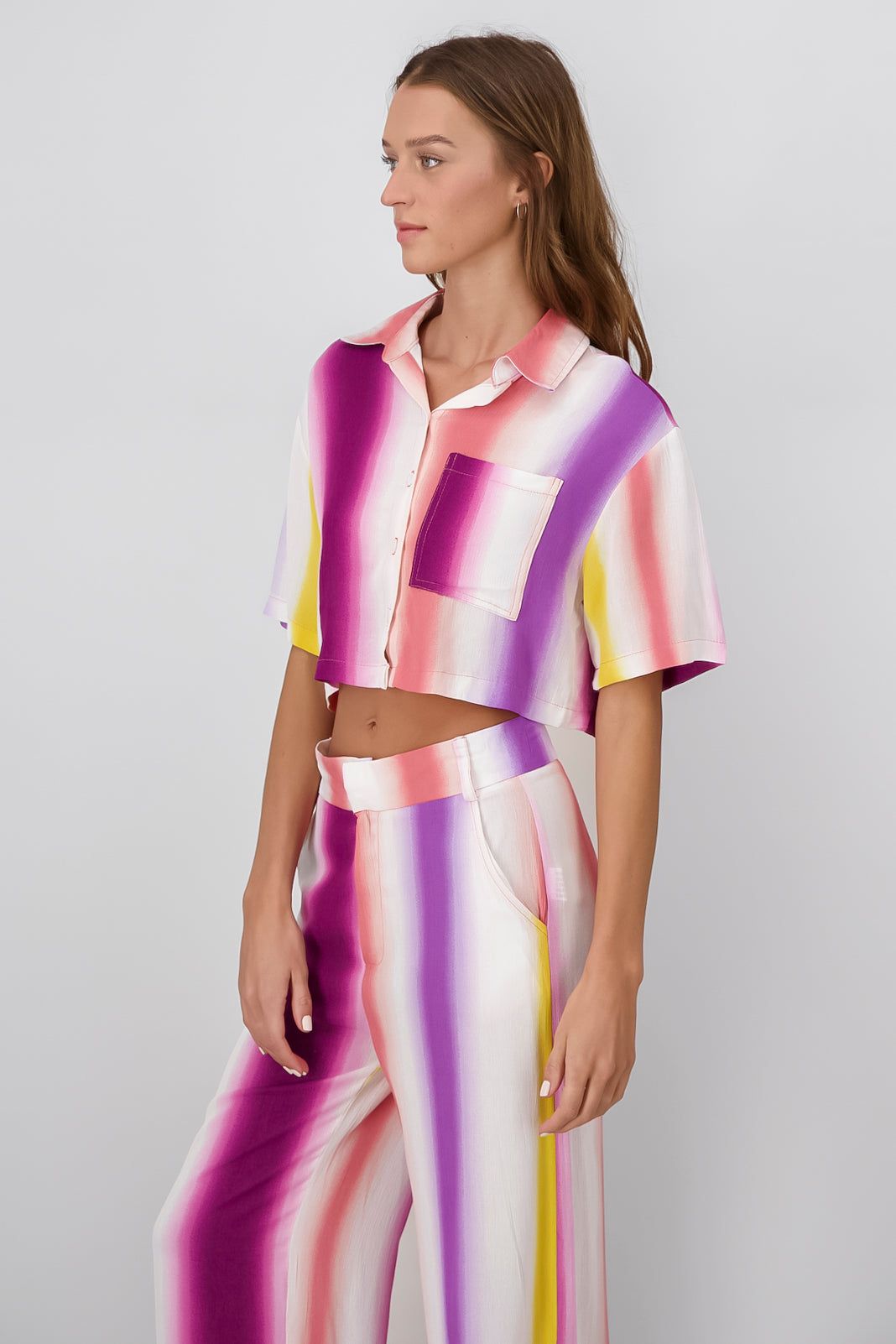 Camisa crop ligera colores sold by Shasa product image thumbnail 3