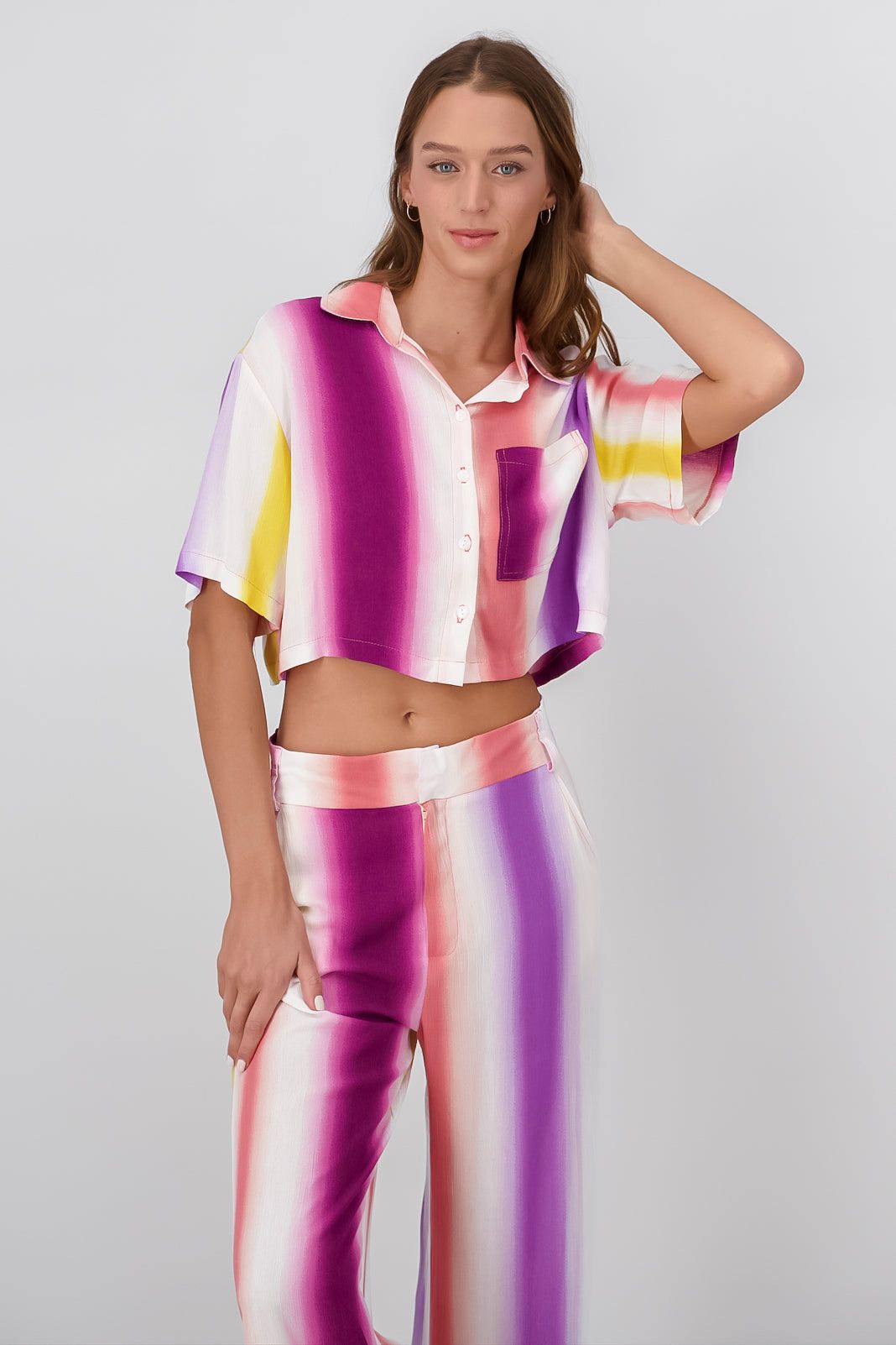 Camisa crop ligera colores sold by Shasa product image thumbnail 2
