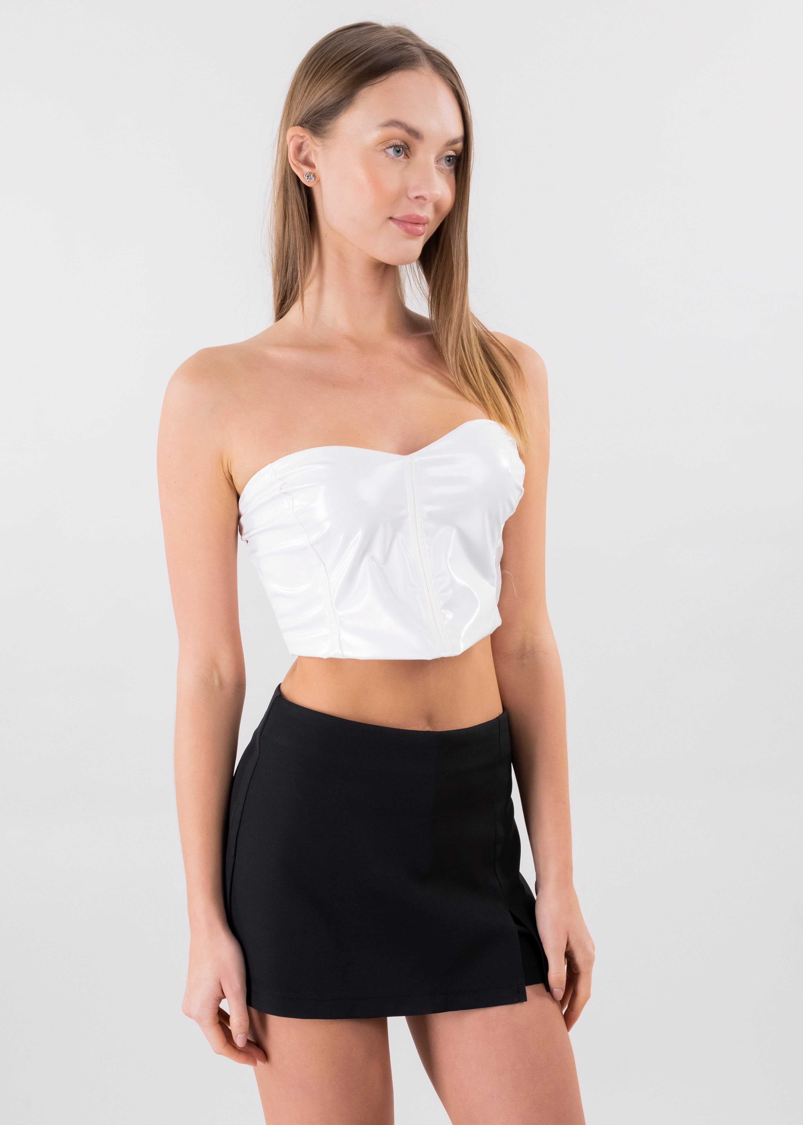 Top corset efecto piel brilloso sold by Shasa product image thumbnail 3