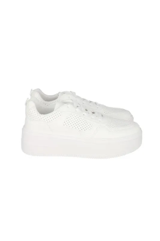 Tenis Retro Plataforma Perforados sold by Shasa