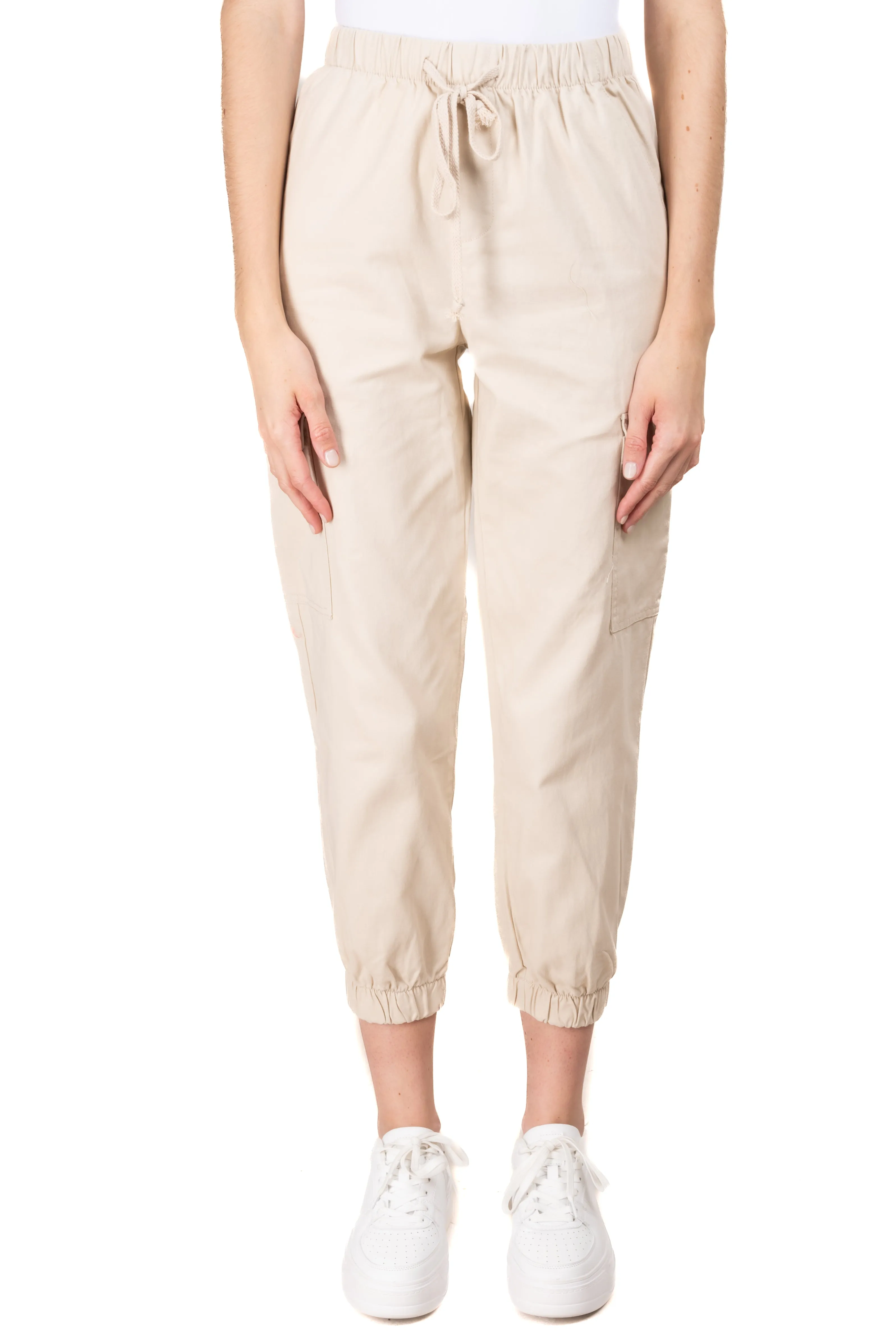 Jogger cintura alta bolsos sold by Shasa