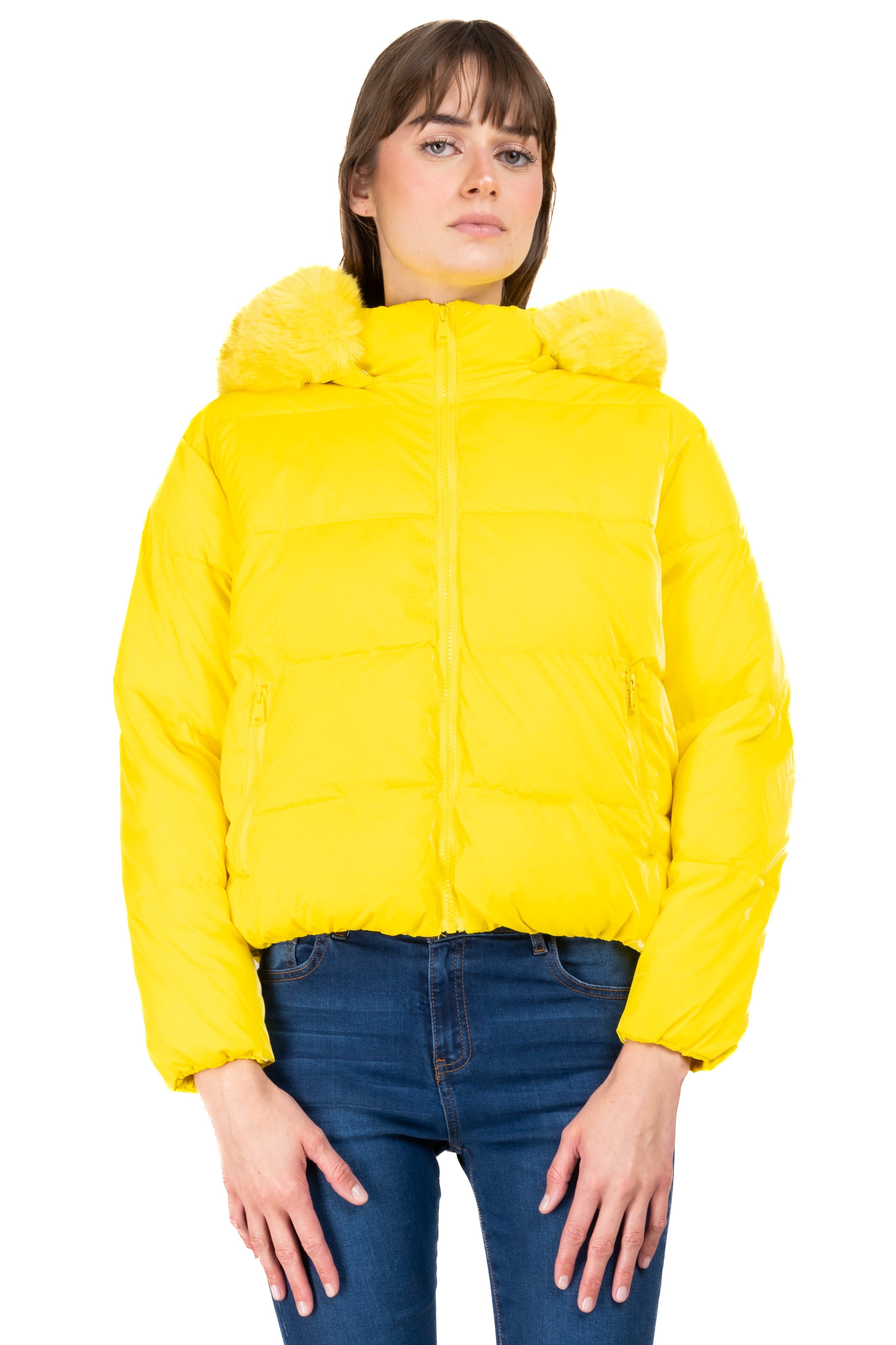 Chamarra capitonada gorro peluche sold by Shasa product image thumbnail 2