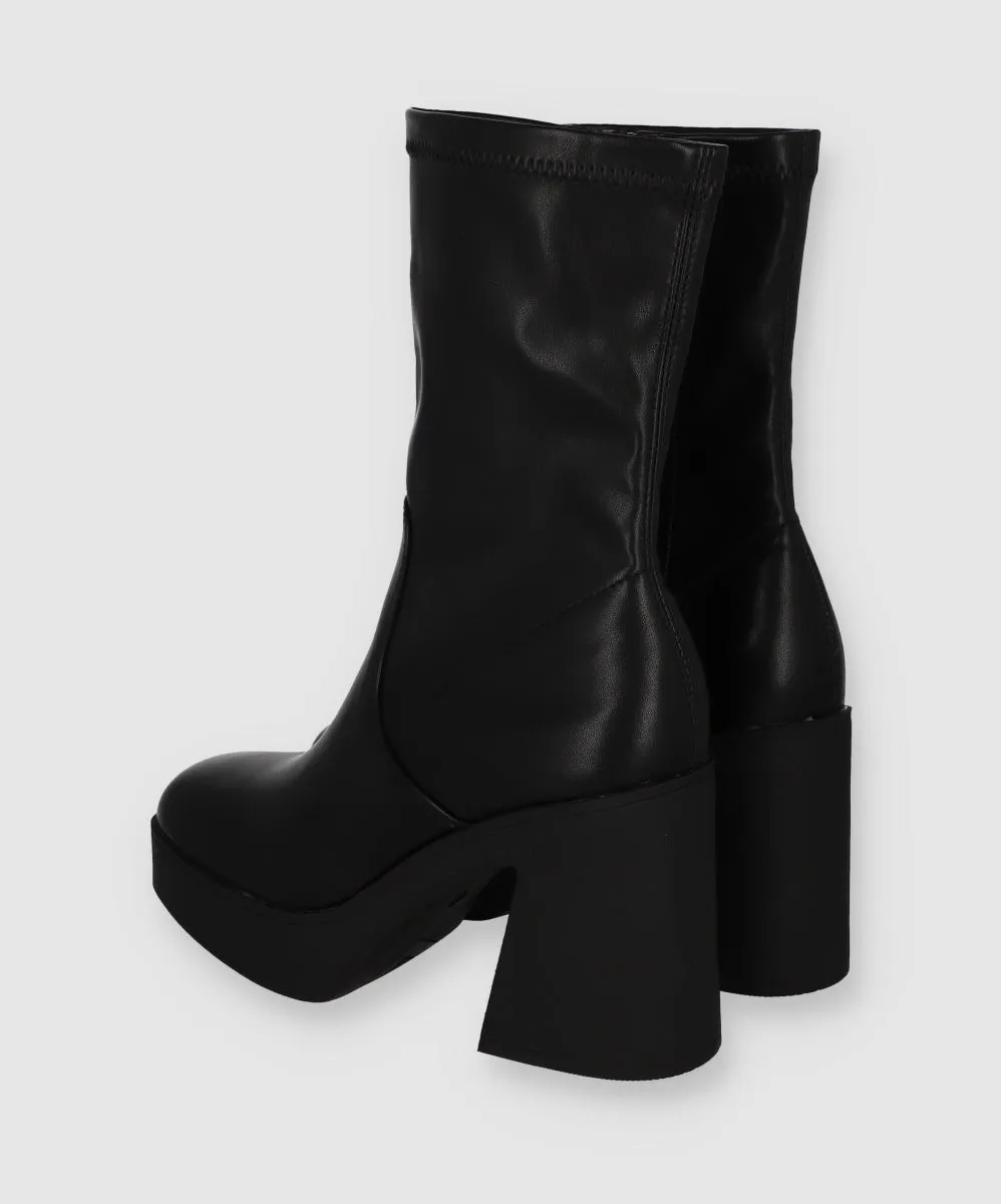 Botín Ajustado Tacón Ancho sold by Shasa product image thumbnail 4