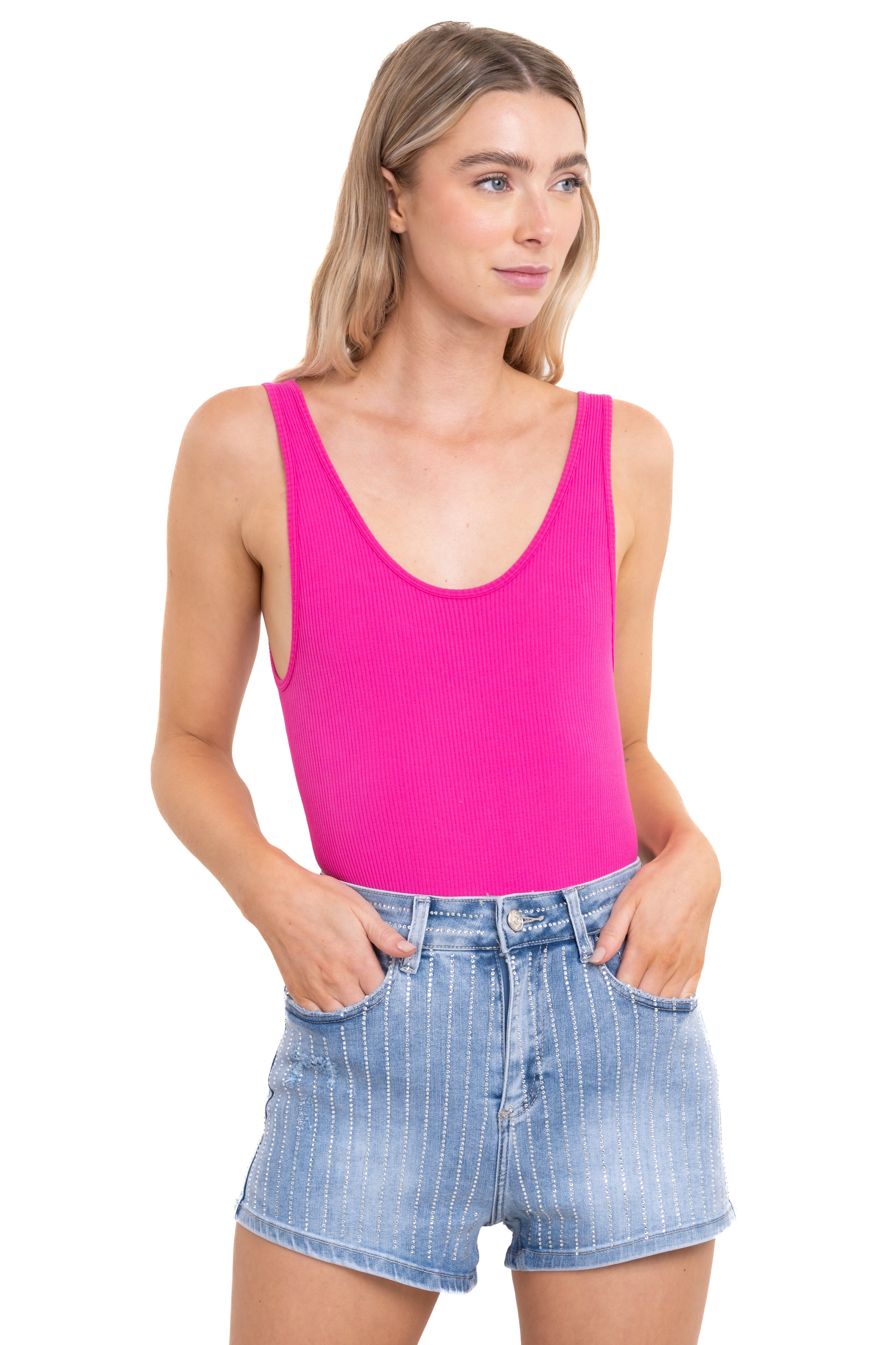 Bodysuit acanalado cuello redondo sold by Shasa