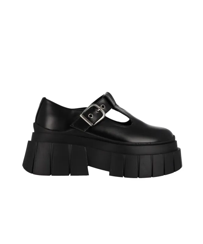 Loafers chunky correa hebilla sold by Shasa