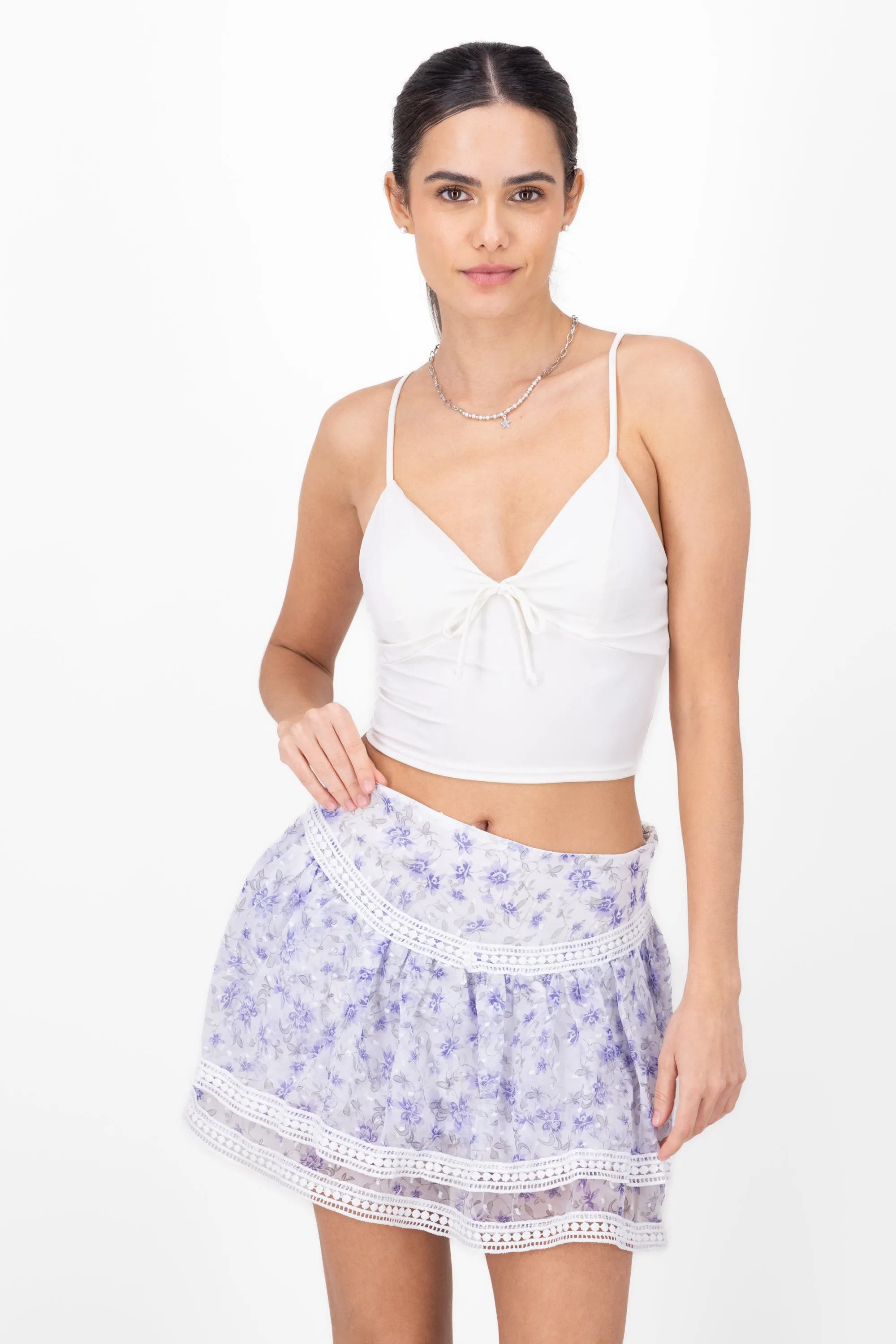 Top tirantes detalle moños sold by Shasa