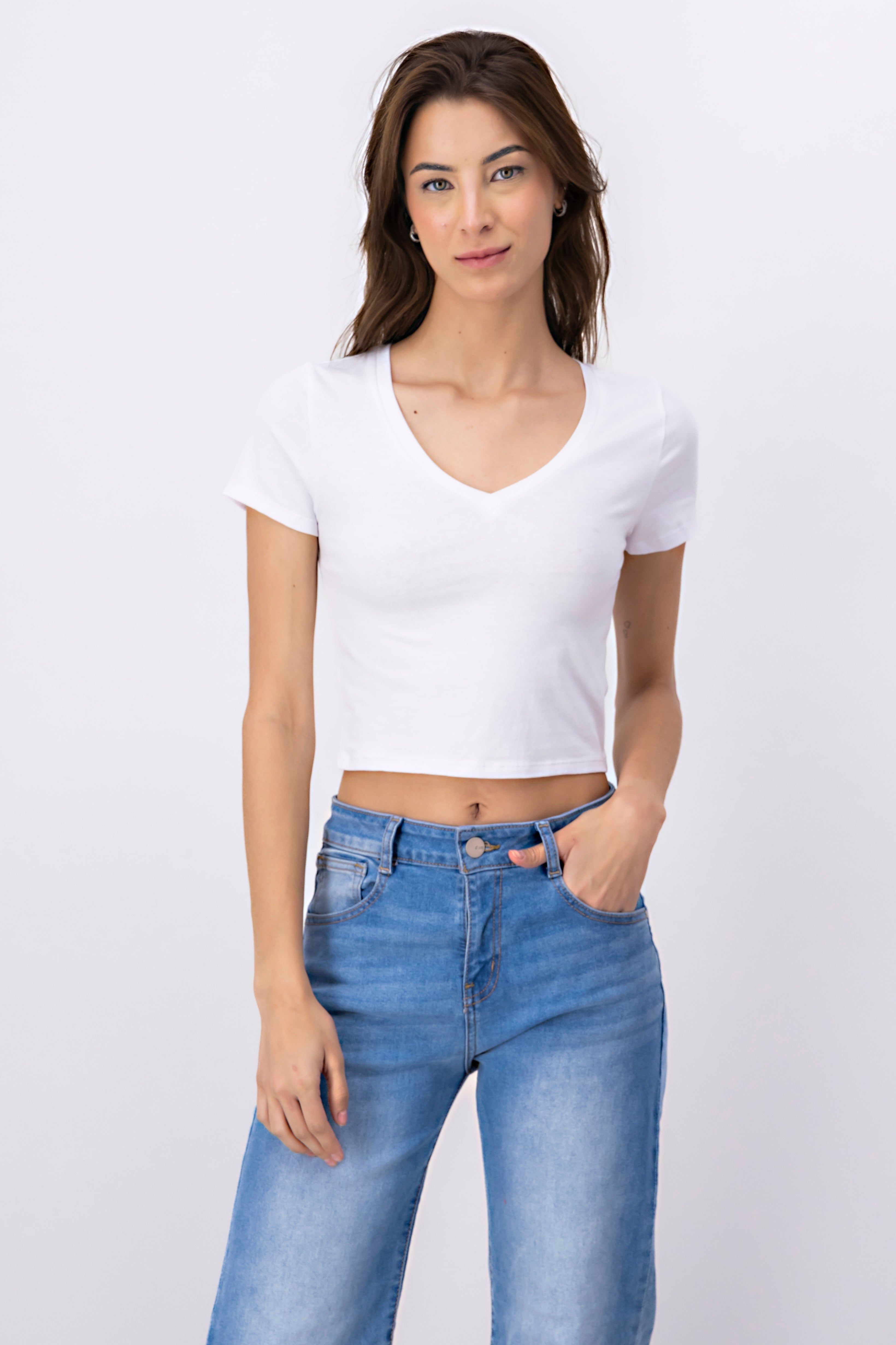 Playera lisa cuello V sold by Shasa product image thumbnail 2