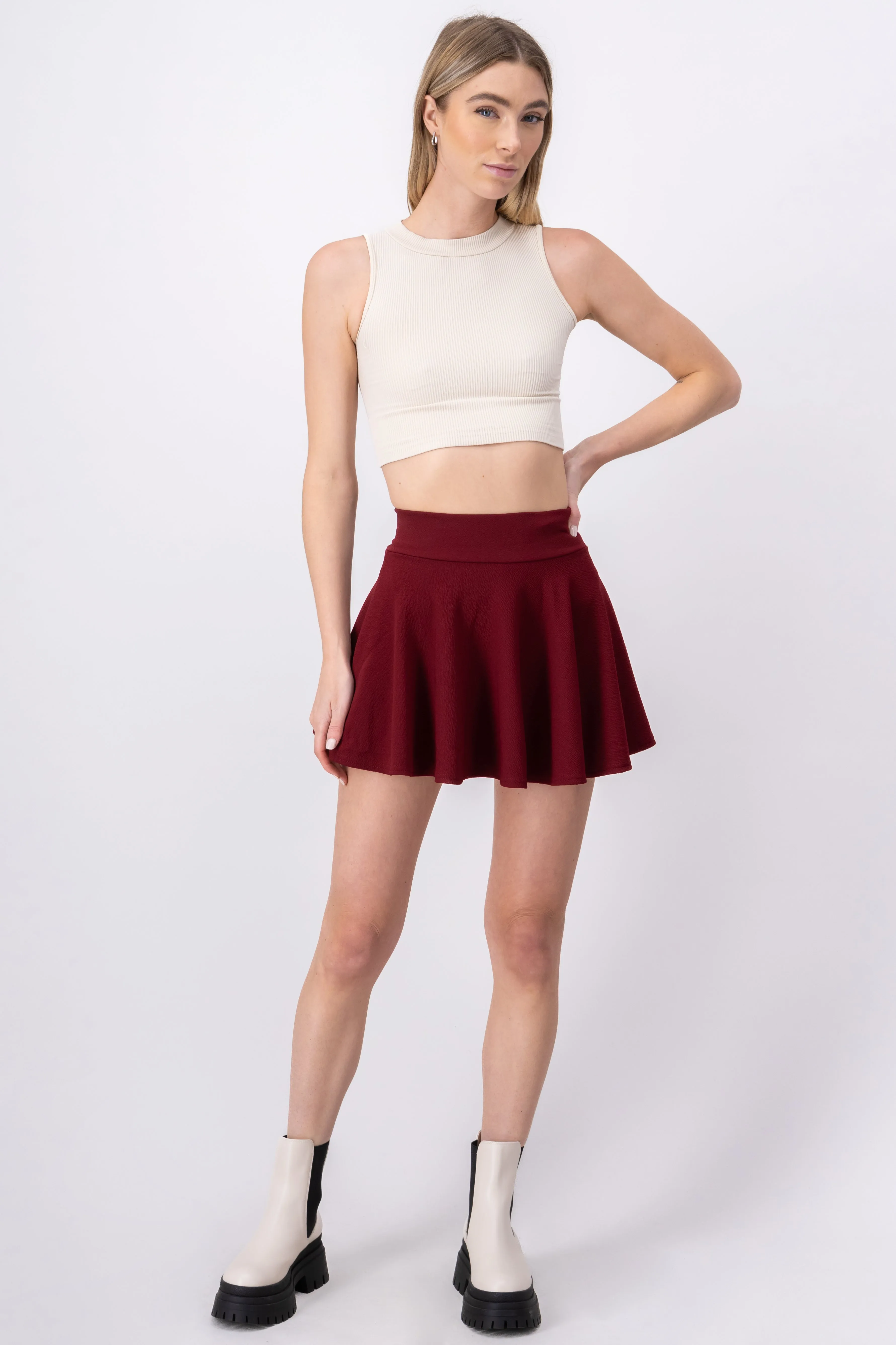 Falda lisa short sold by Shasa