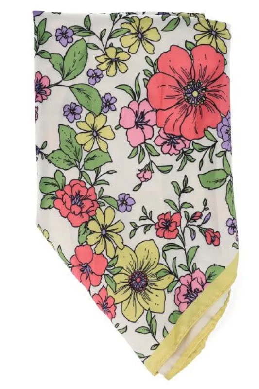 Pañuelo flores multicolor sold by Shasa