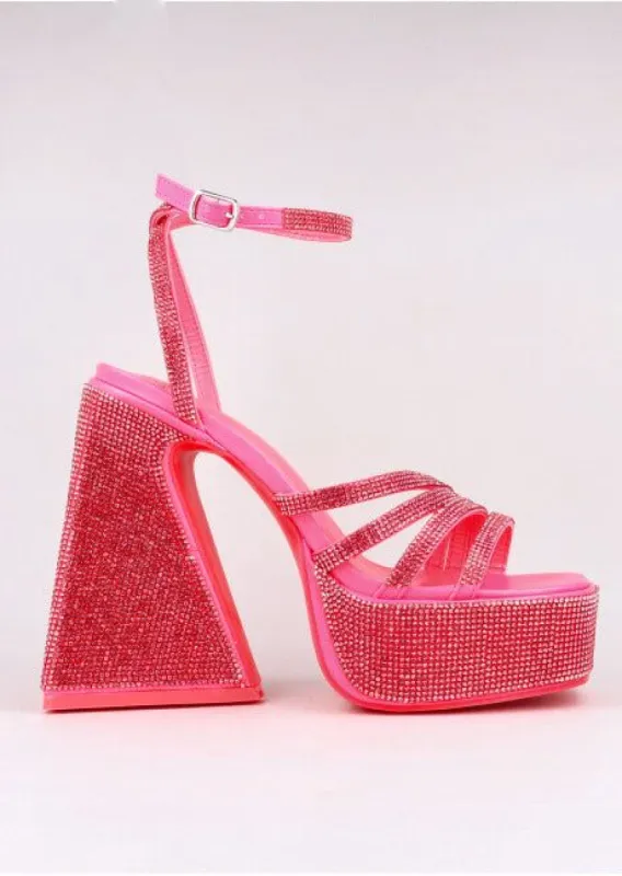 Tacon piramide plataforma brillos sold by Shasa