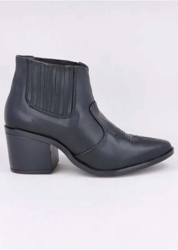 Botín Vaquero Efecto Piel sold by Shasa