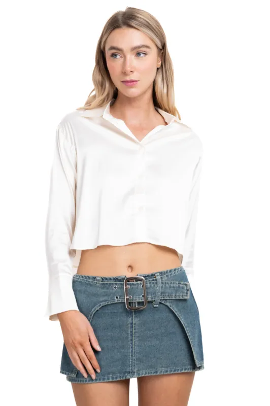 Camisa crop satinada monocolor sold by Shasa
