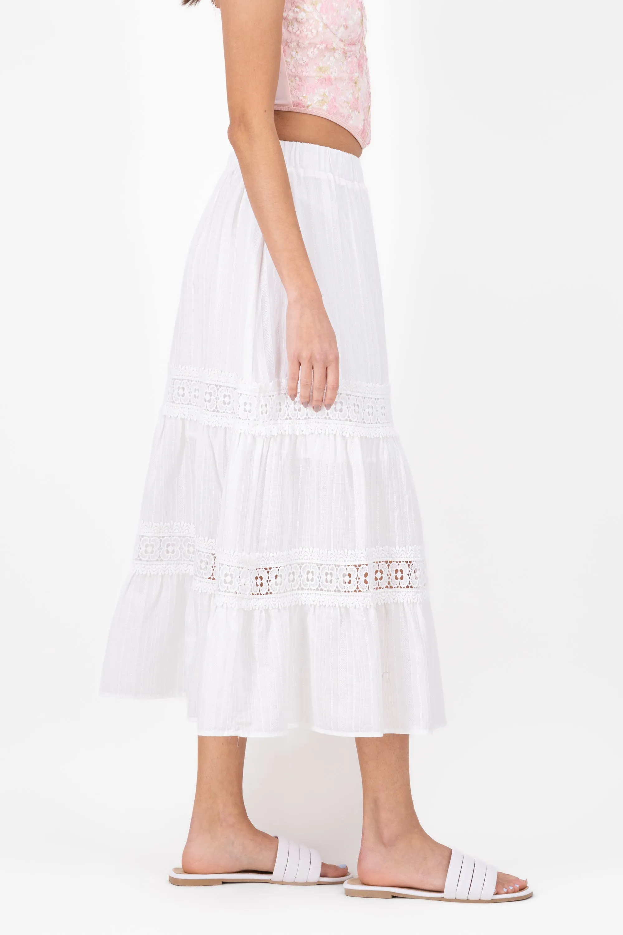 Falda Midi Detalle Crochet sold by Shasa product image thumbnail 3