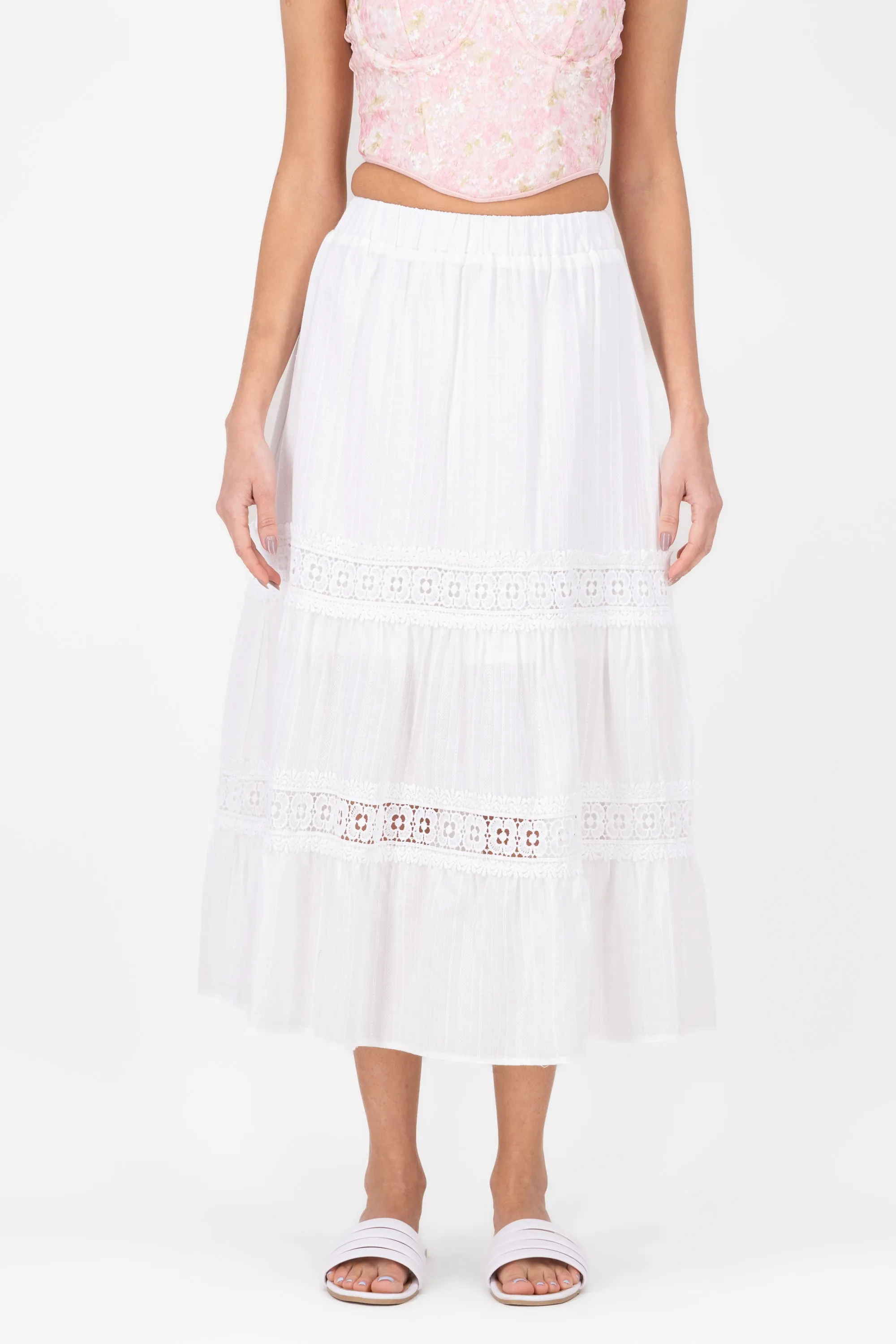 Falda Midi Detalle Crochet sold by Shasa product image thumbnail 2