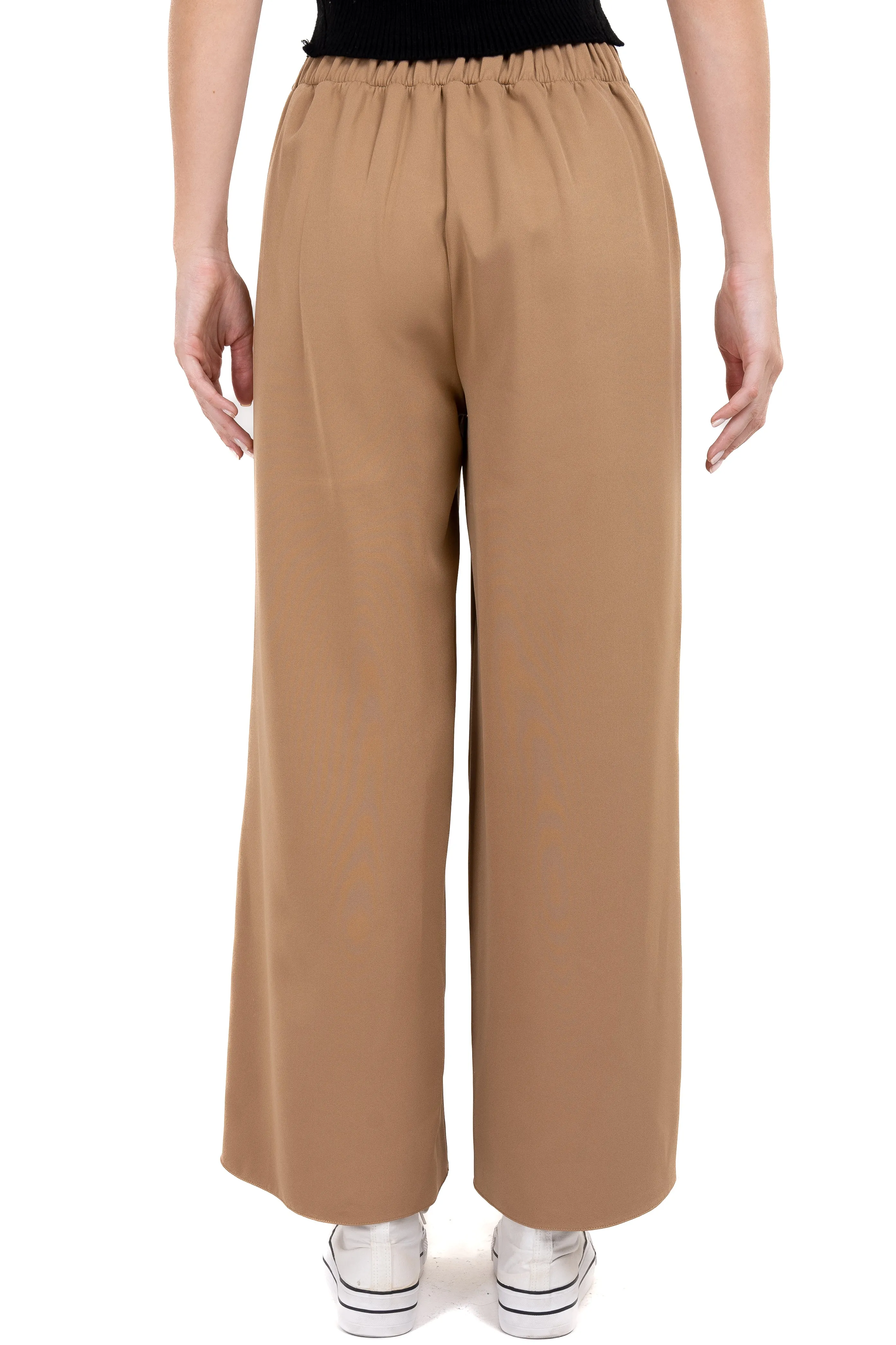 Pantalón recto amplio plisado sold by Shasa product image thumbnail 4