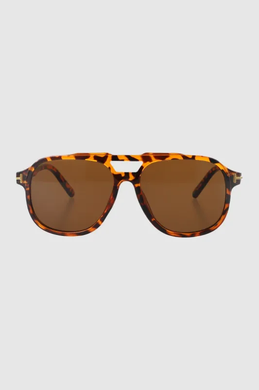 Lentes de sol sold by Shasa