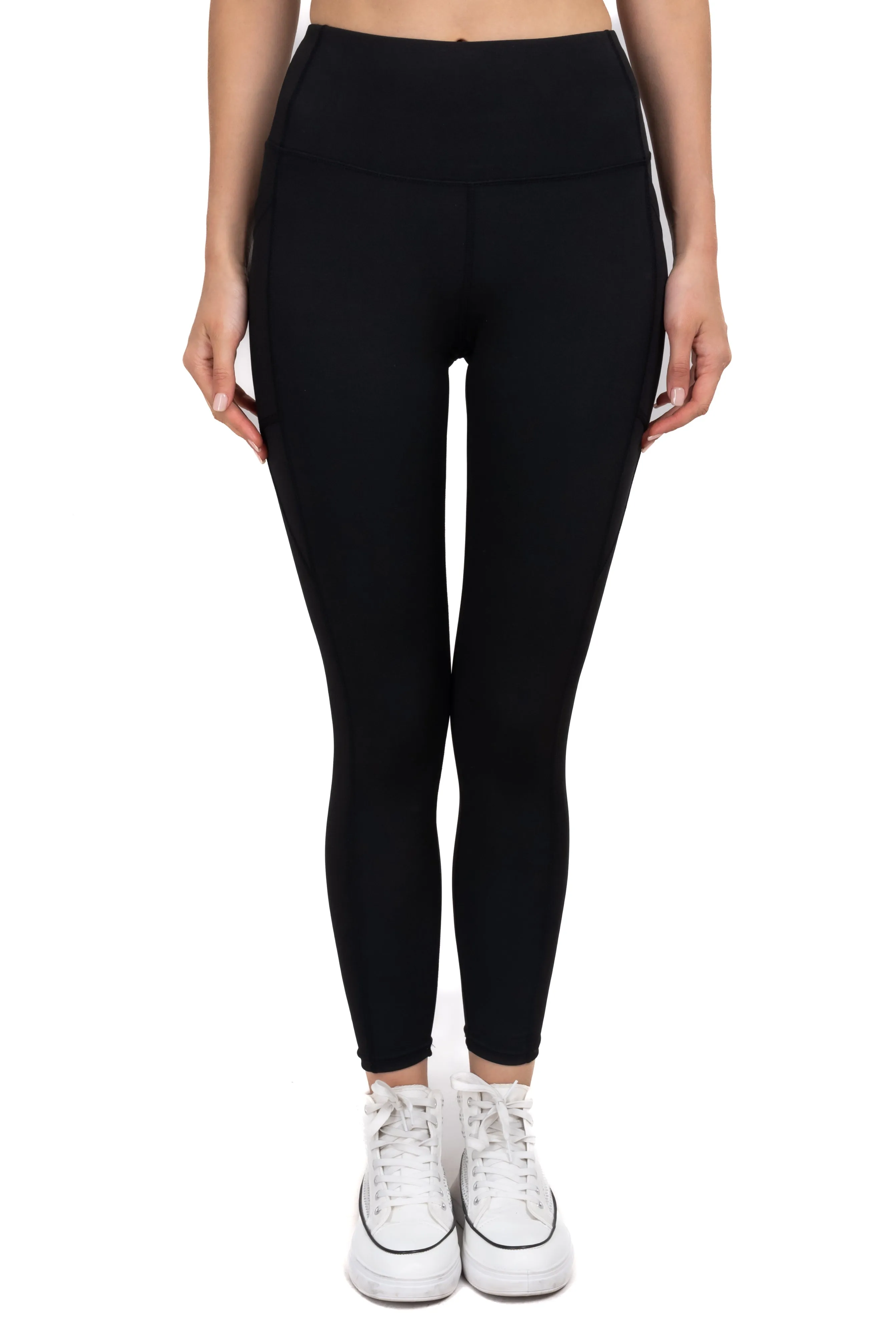 Pantalón monocolor cintura media sold by Shasa