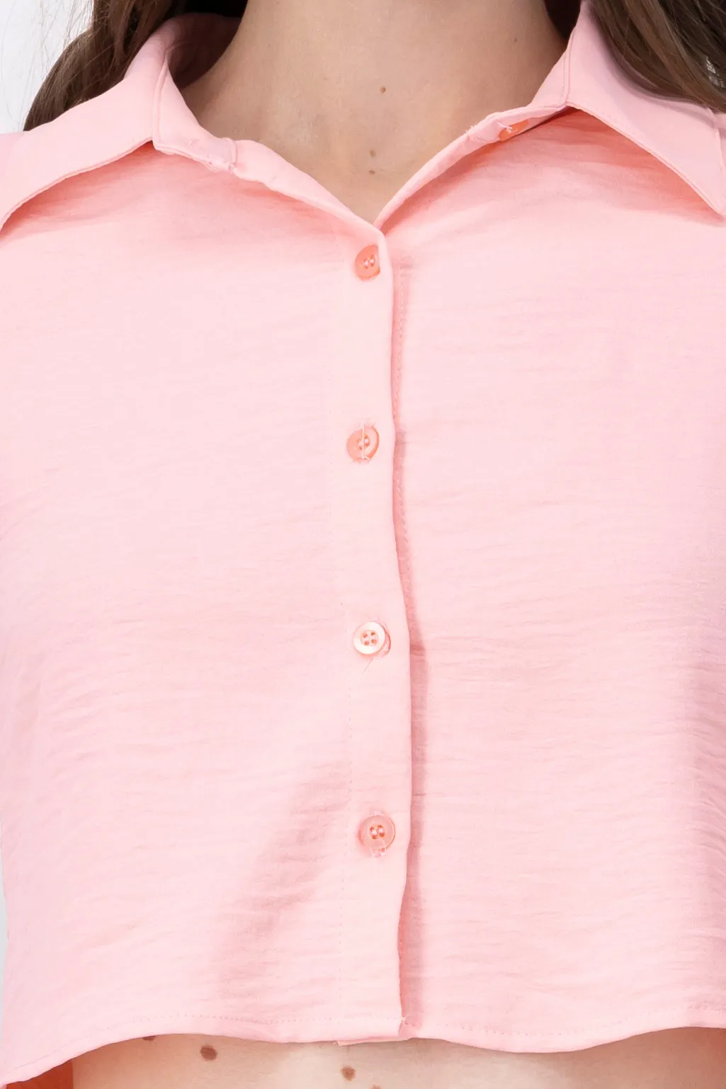 Camisa crop efecto textura sold by Shasa product image thumbnail 5
