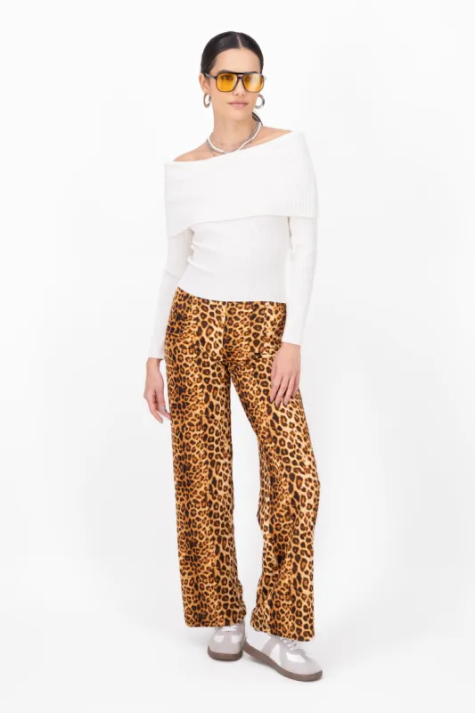 Pantalon amplio animal print sold by Shasa
