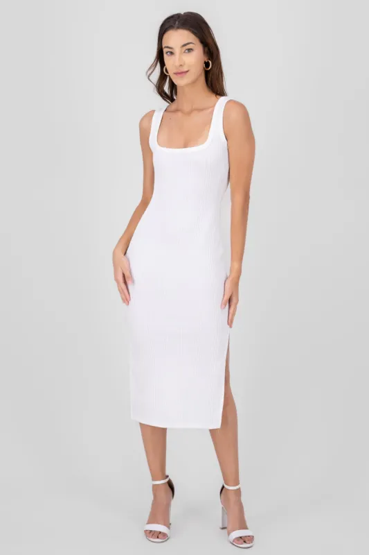 Vestido midi tirantes textura sold by Shasa