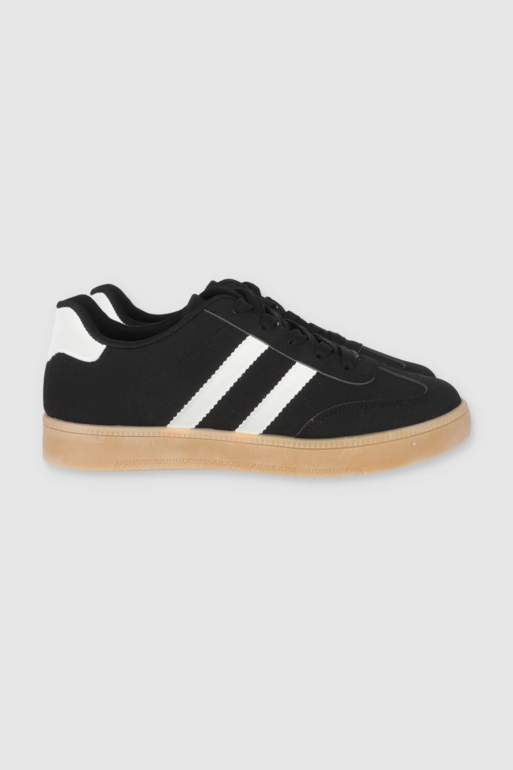 Tenis casual rayas punta suede sold by Shasa product image thumbnail 3