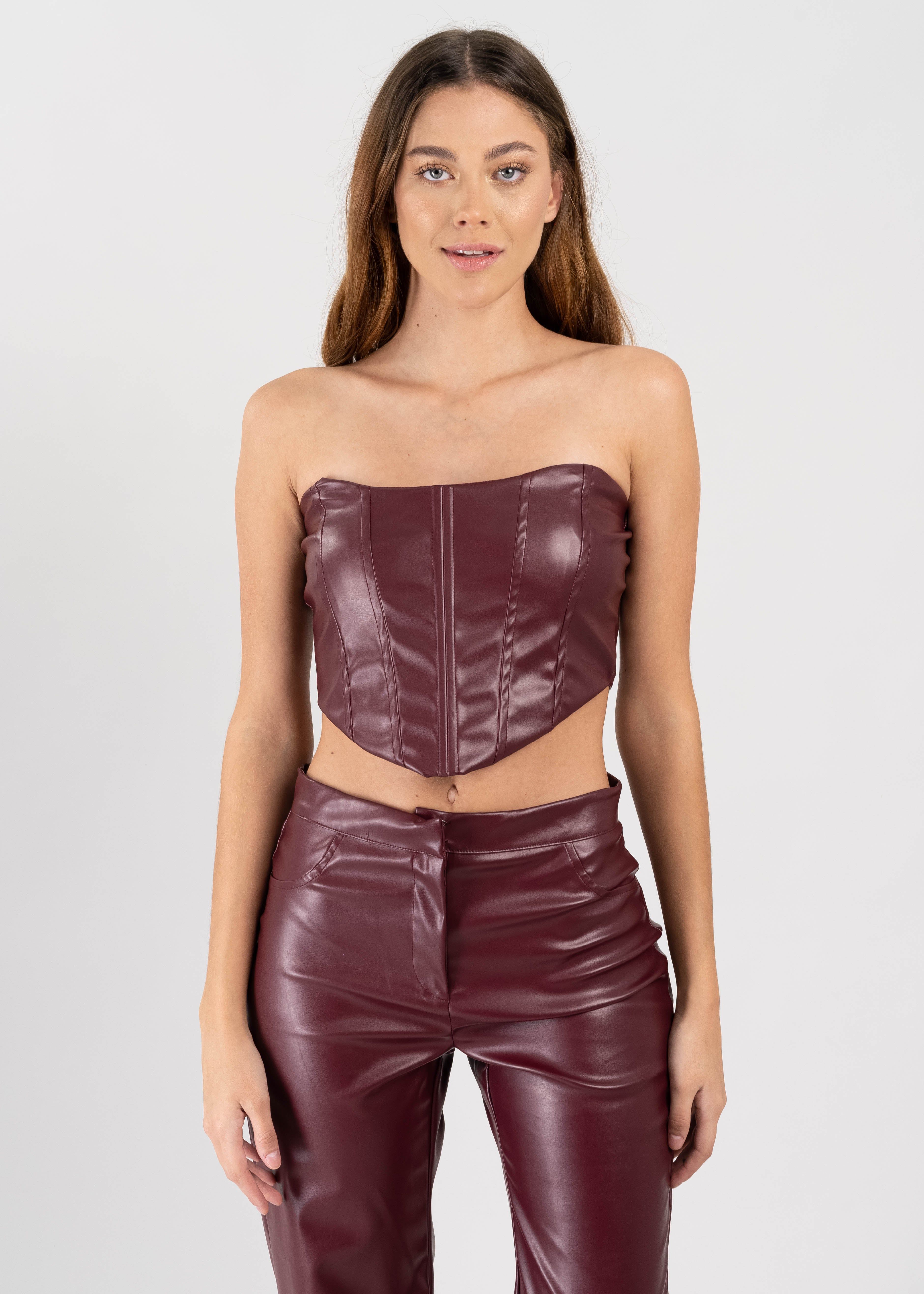 Top corset efecto piel sold by Shasa product image thumbnail 2