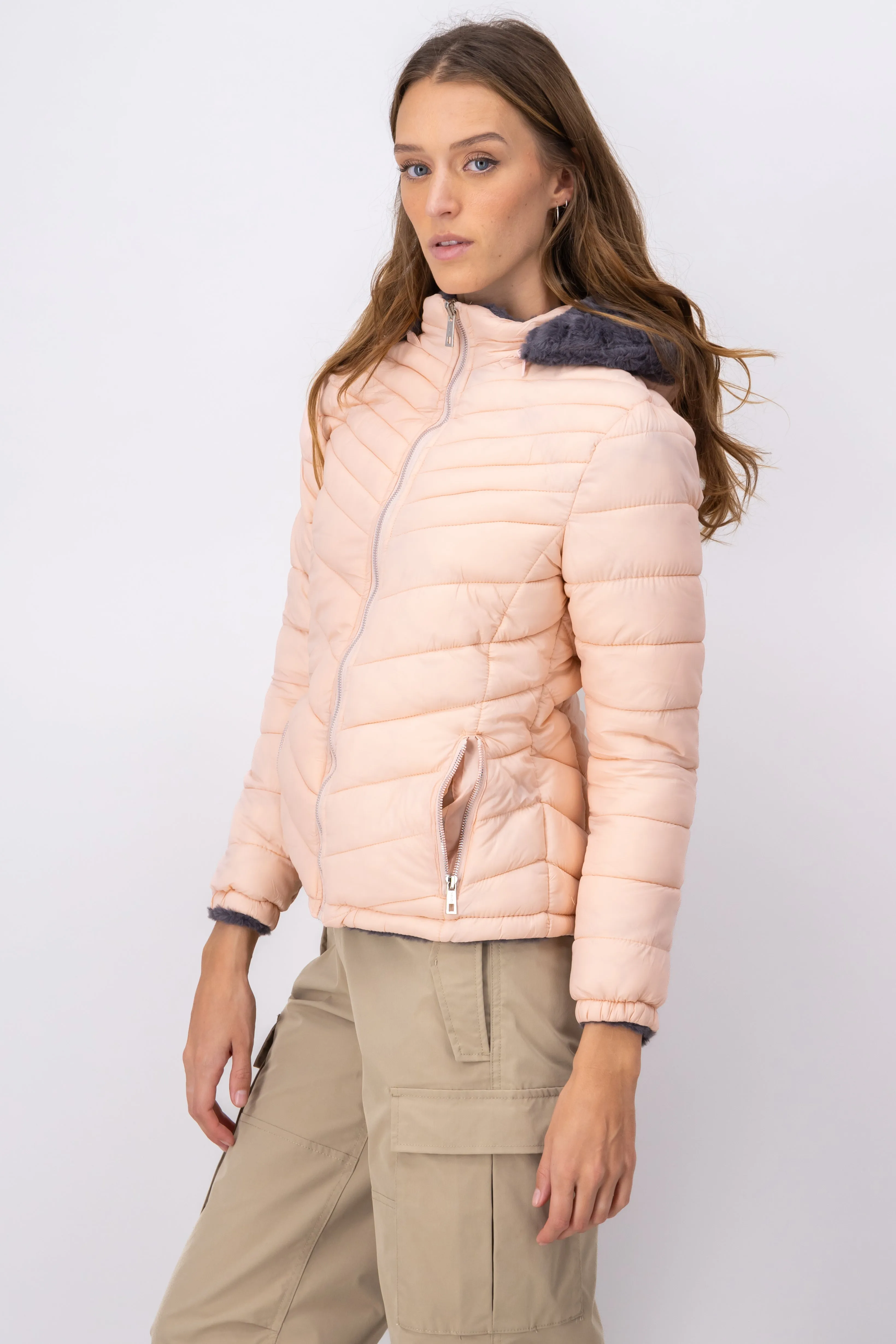 Chamarra Capitonada Peluche Reversible sold by Shasa product image thumbnail 3